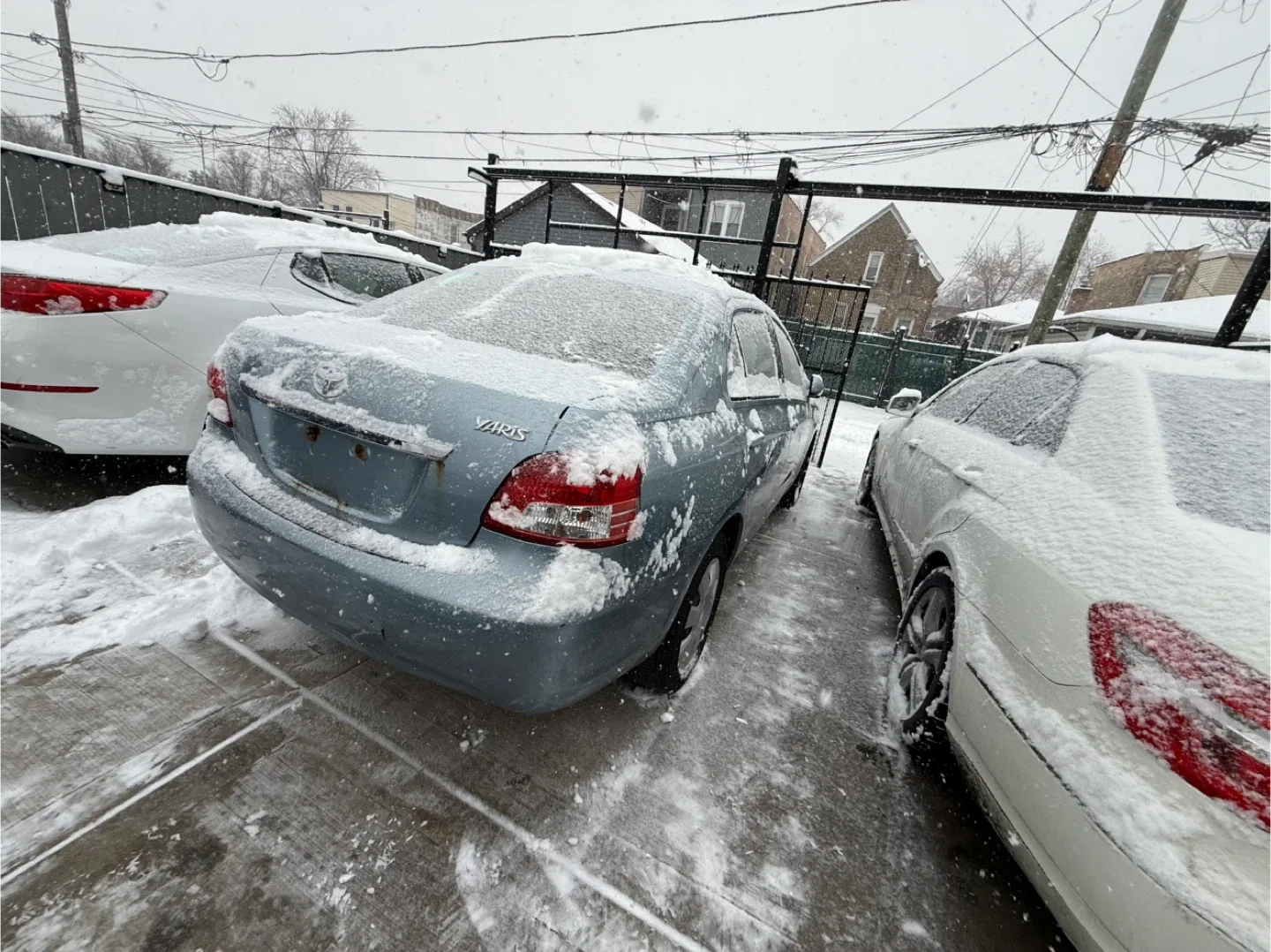 Toyota Yaris 2010 image indicator(3)