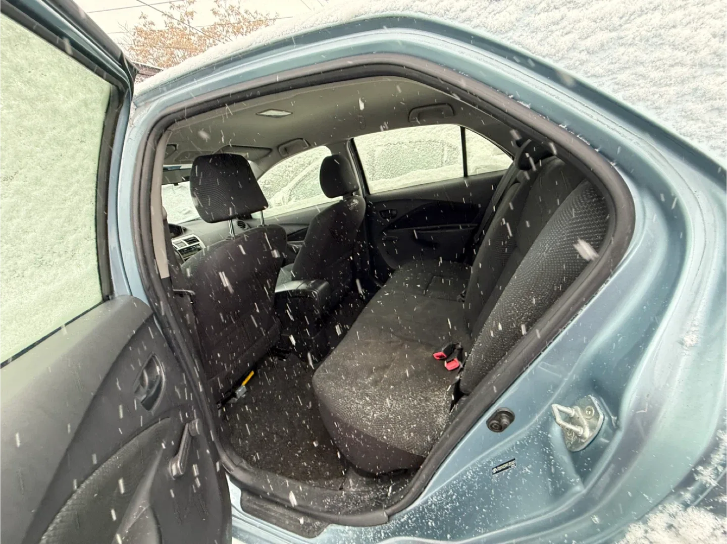 Toyota Yaris 2010 image indicator(10)