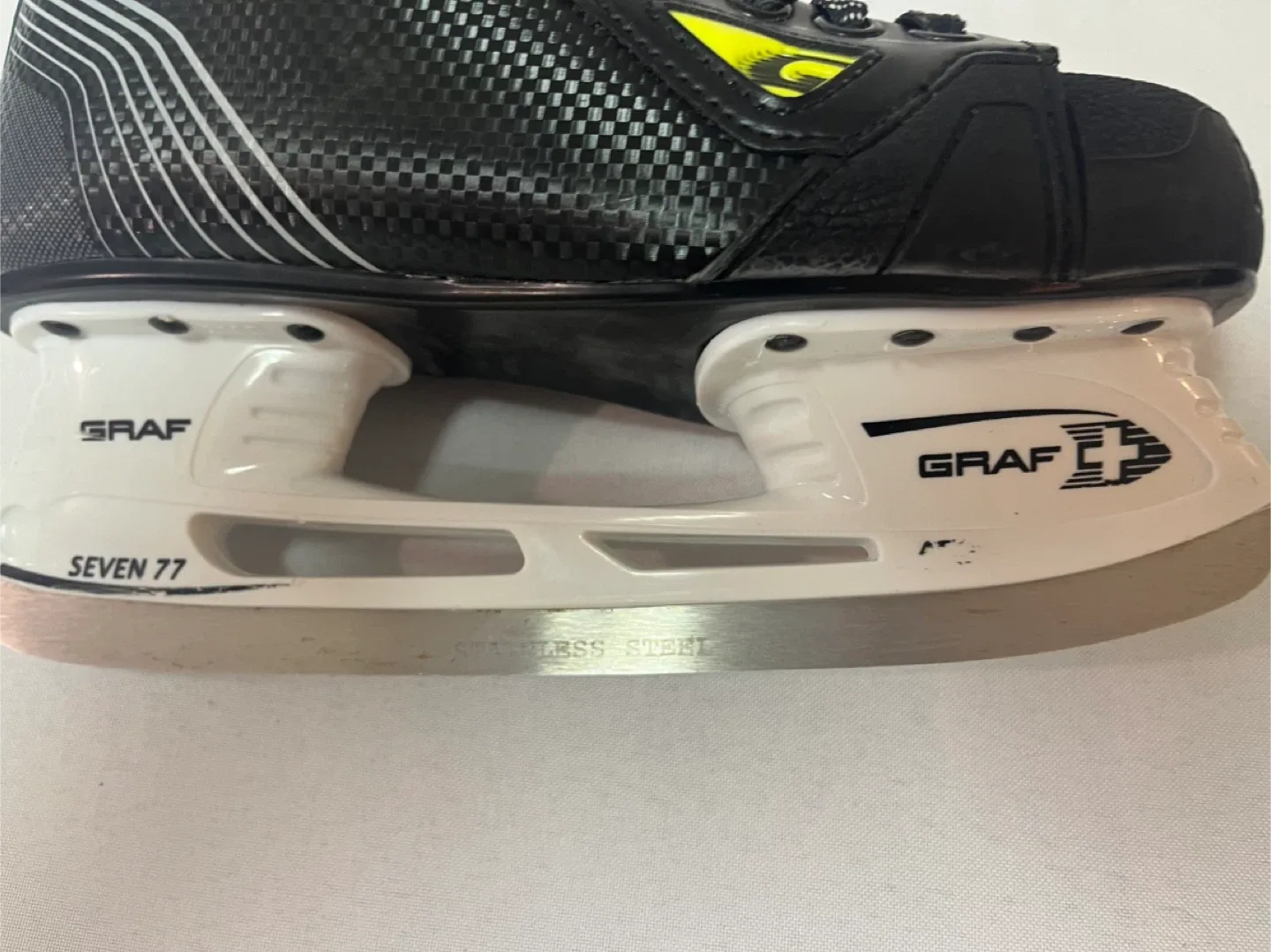 Boys Skates - 4.5 - High End - like new - supra graf image indicator(4)