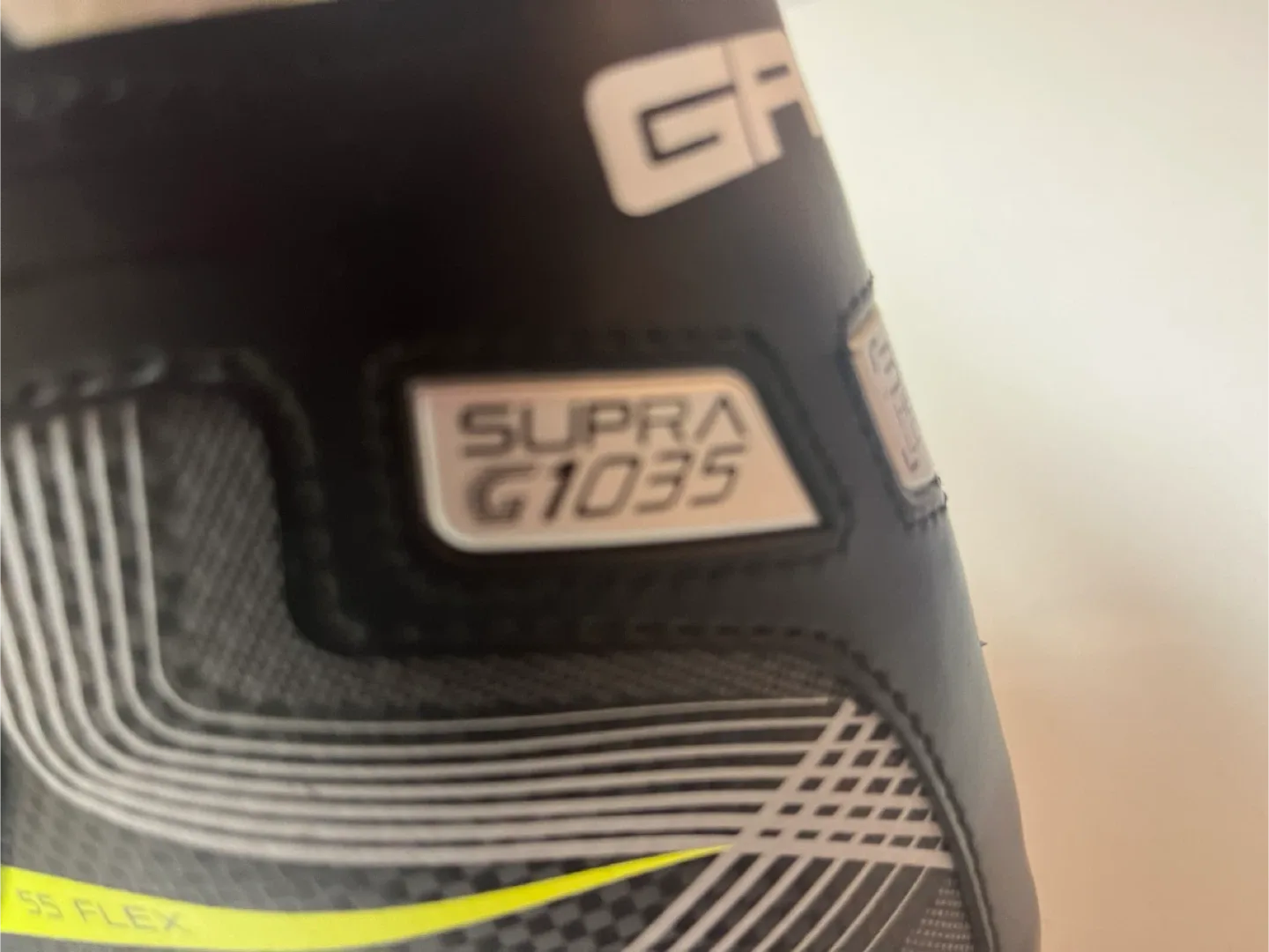 Boys Skates - 4.5 - High End - like new - supra graf image indicator(7)