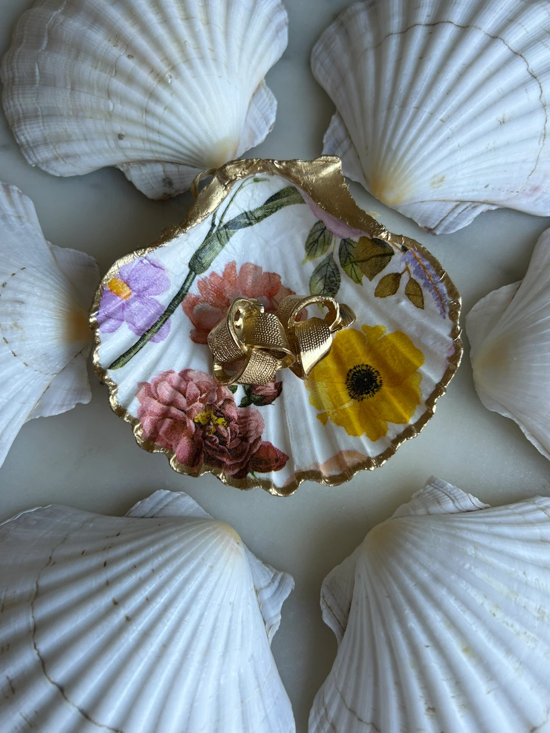 Lux Coastal Charms Shell Trinket Dish - photo 2