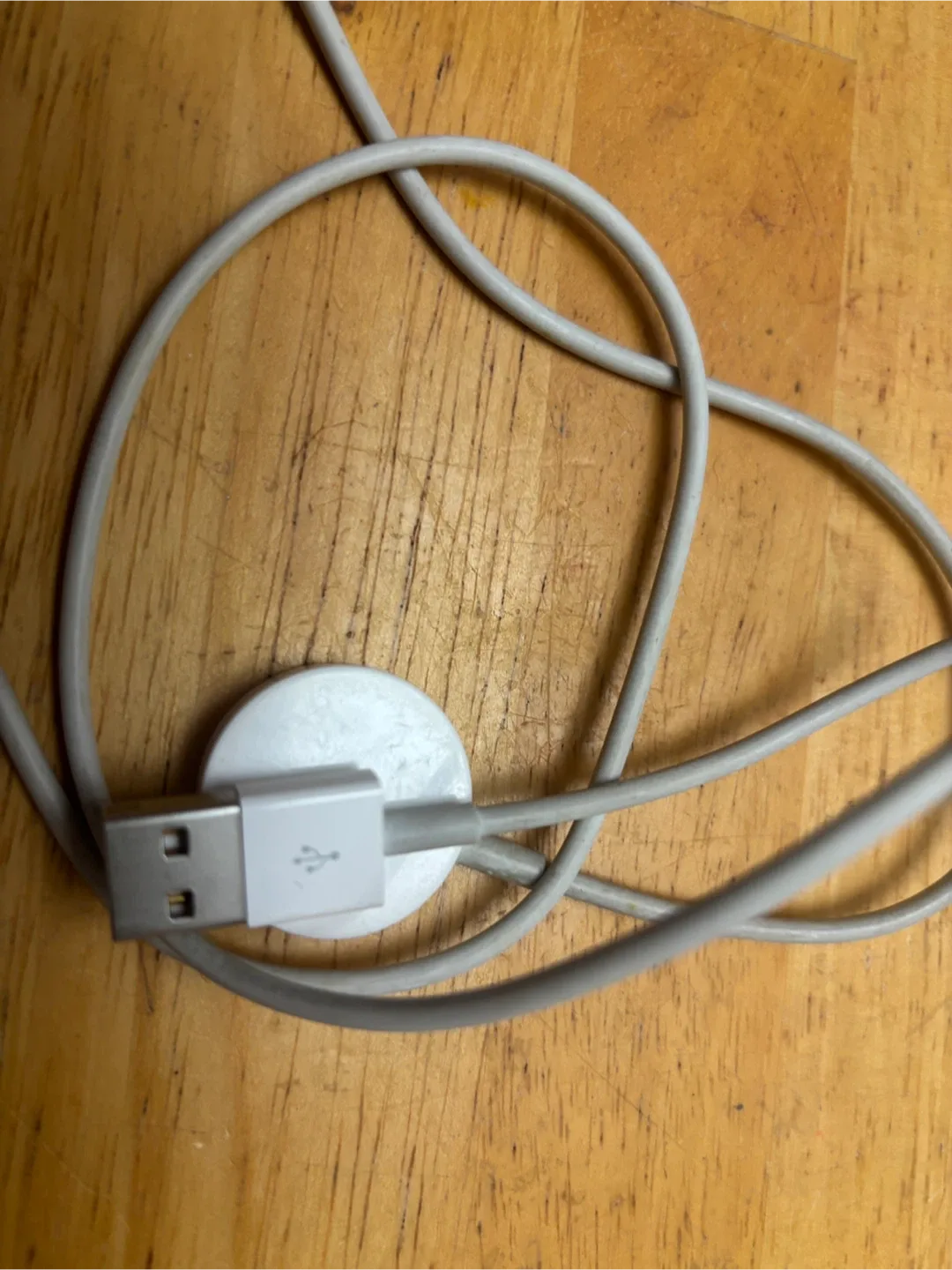 Apple Watch Series 4 Gold Aluminum Case image indicator(5)