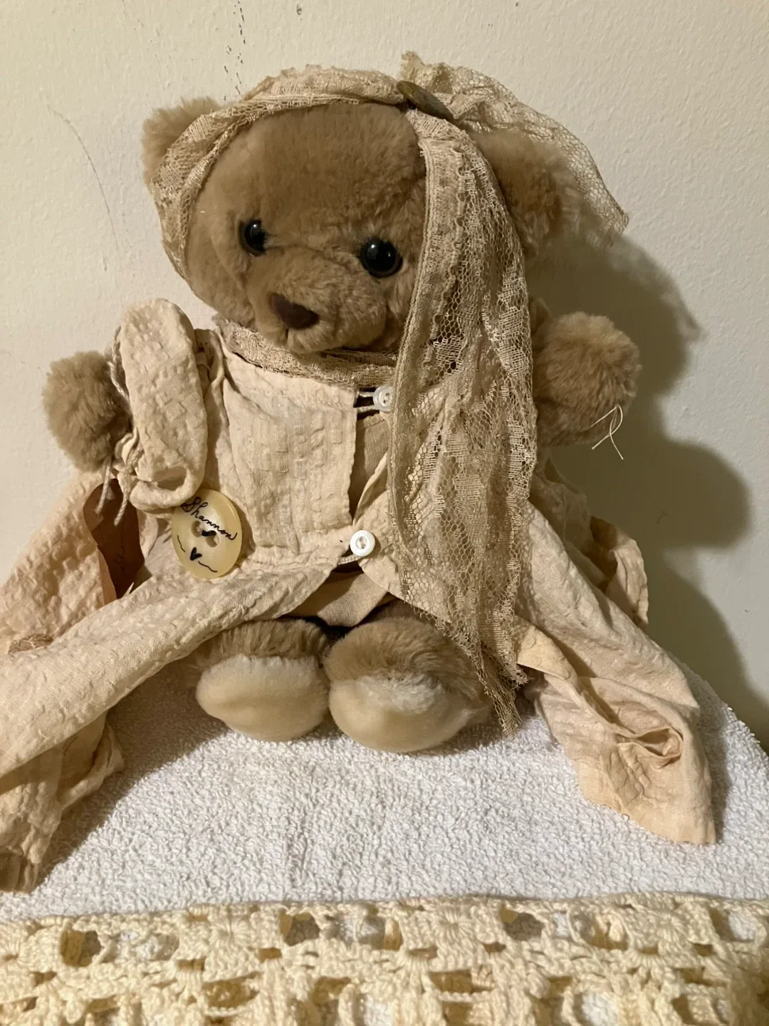 2 Collectible Stuffed Teddy Bears with handmade runner and doily image indicator(2)