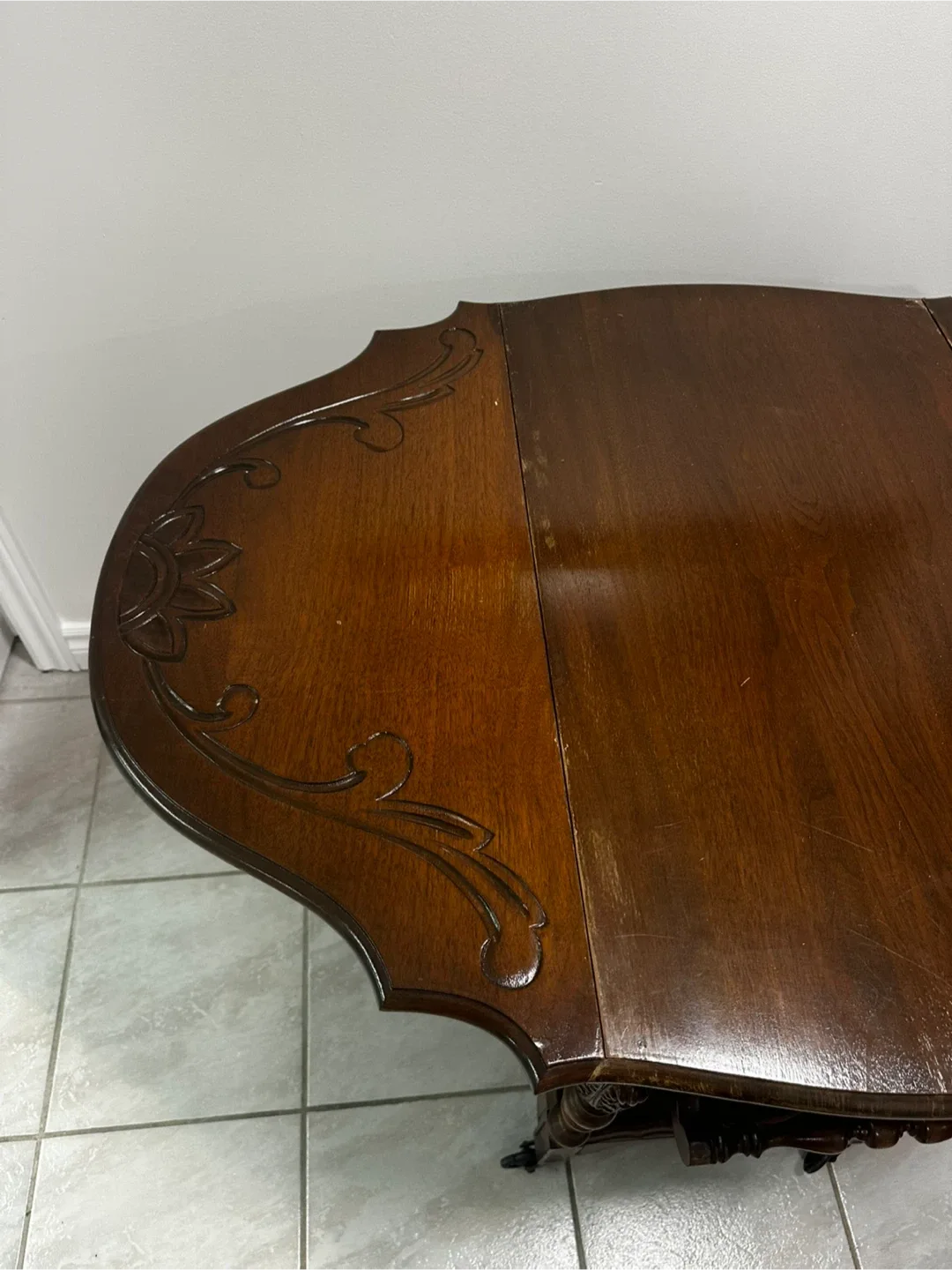 Antique Wooden Tea Cart image indicator(4)