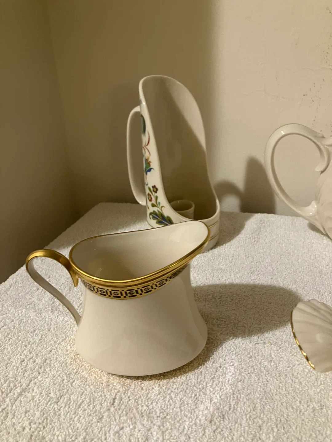 Vintage collection of Lenox Porcelain tableware with 24kt trim image indicator(4)