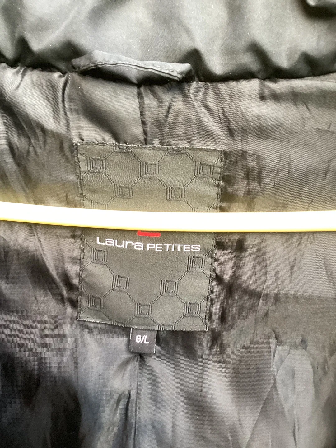 LIKE NEW LADIES SIZE LARGE LAURA PETITES WINTER COAT image indicator(4)