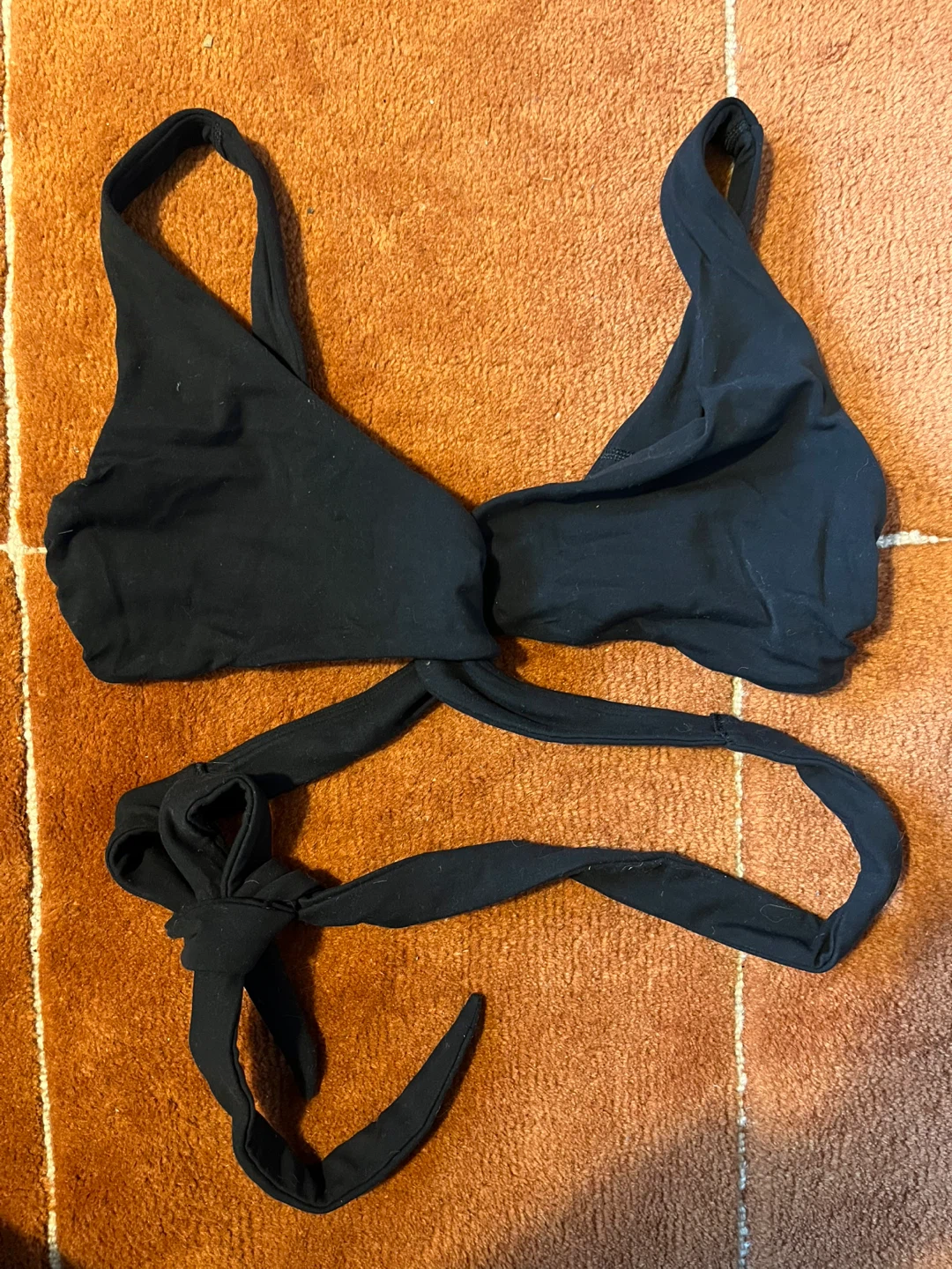 Lululemon Wrap-Front bra - photo 3