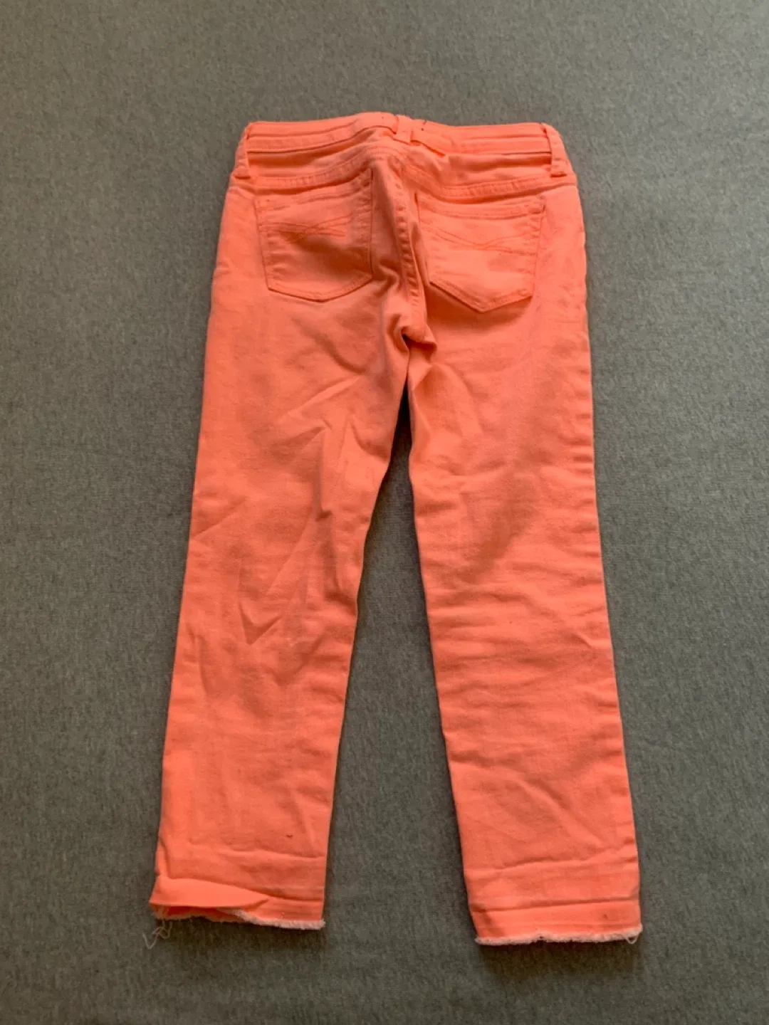 Gap Kids Super Skinny Skimmer Jeans - Size 6 image indicator(2)