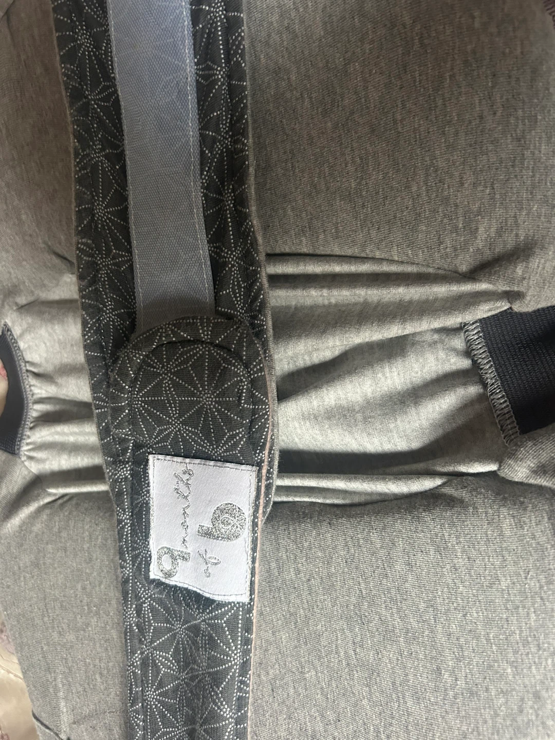 9 Months Baby Face Gray Baby Carrier - photo 3