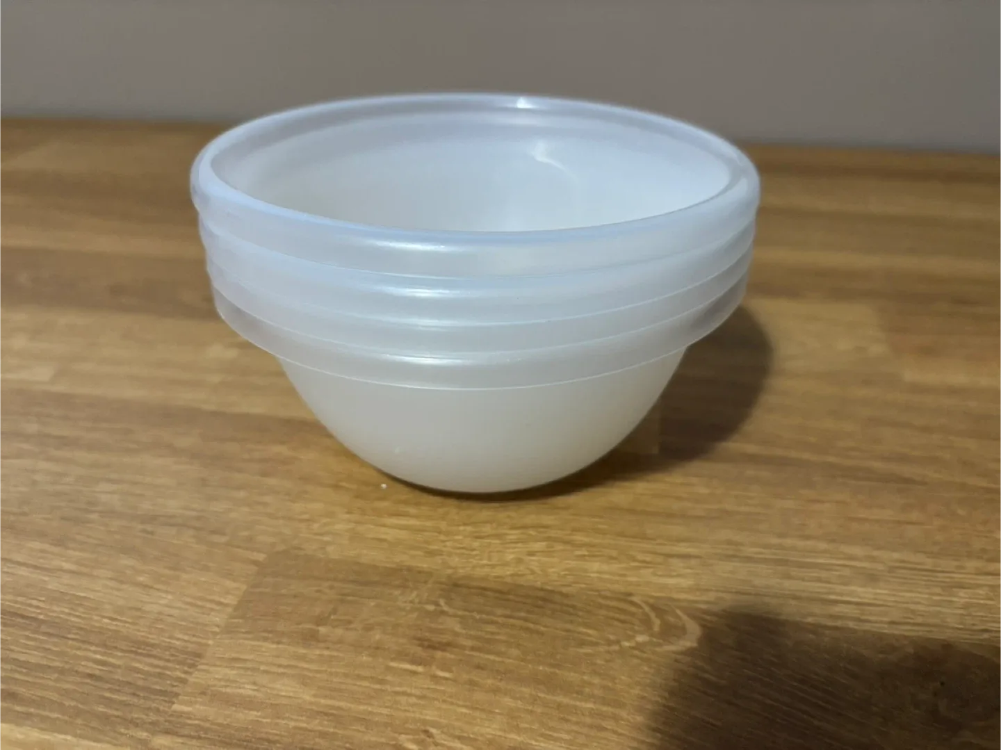Set of 4 Clear Plastic Mixing Bowls image indicator(3)