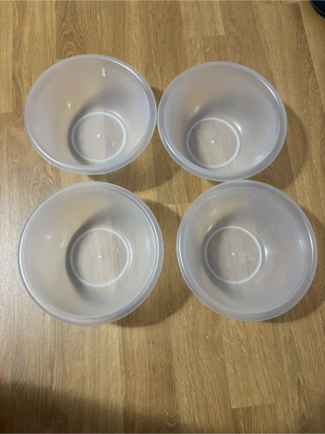 Set of 4 Clear Plastic Mixing Bowls