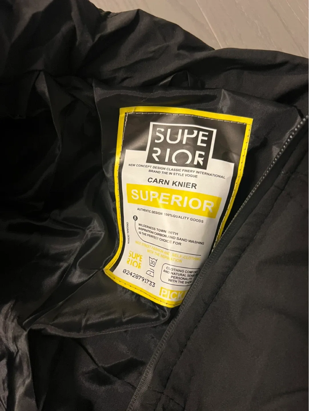 Trapstar Irongate Detachable Hooded Puffer Jacket image indicator(3)