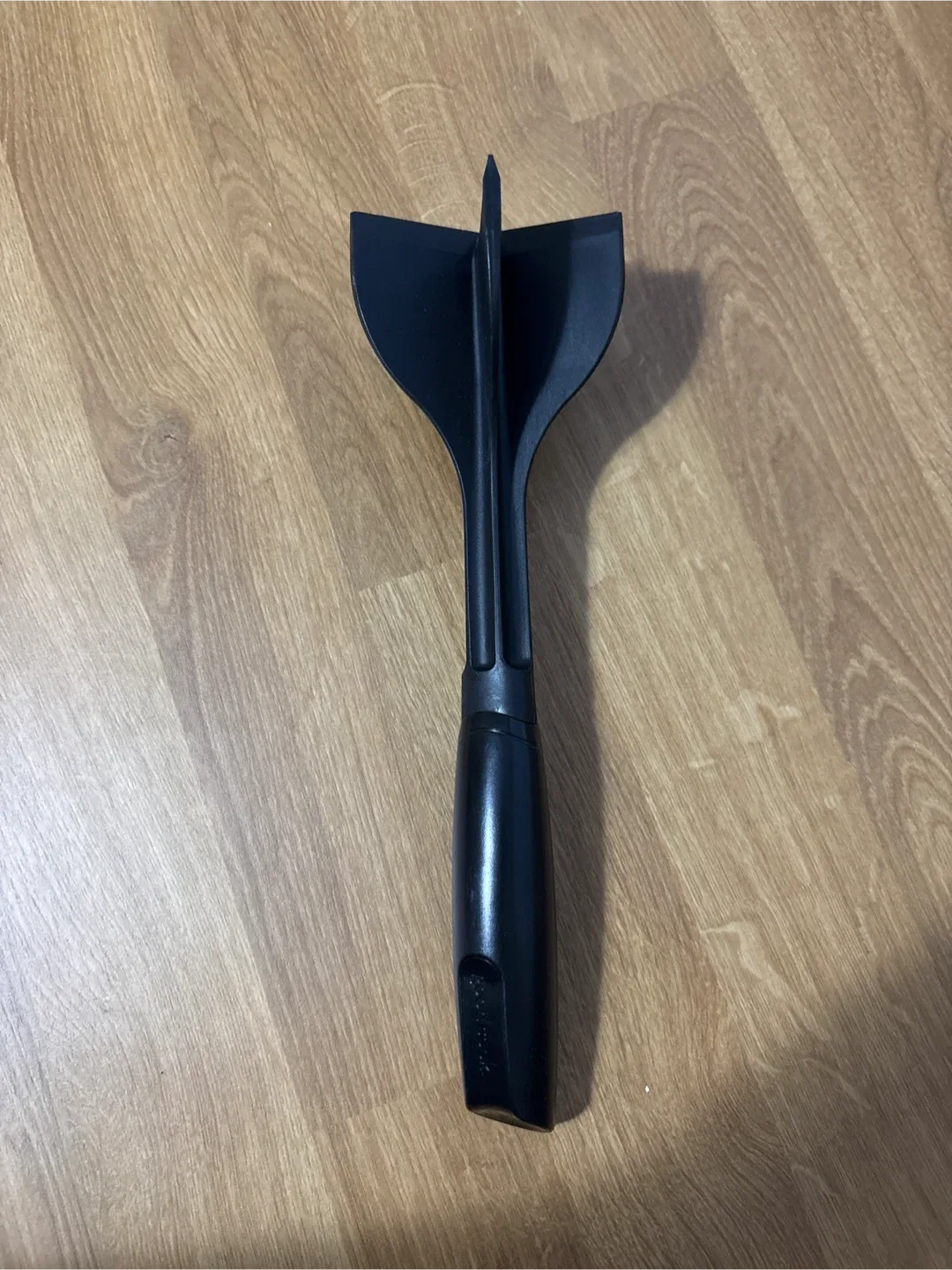 Kitchen utility item