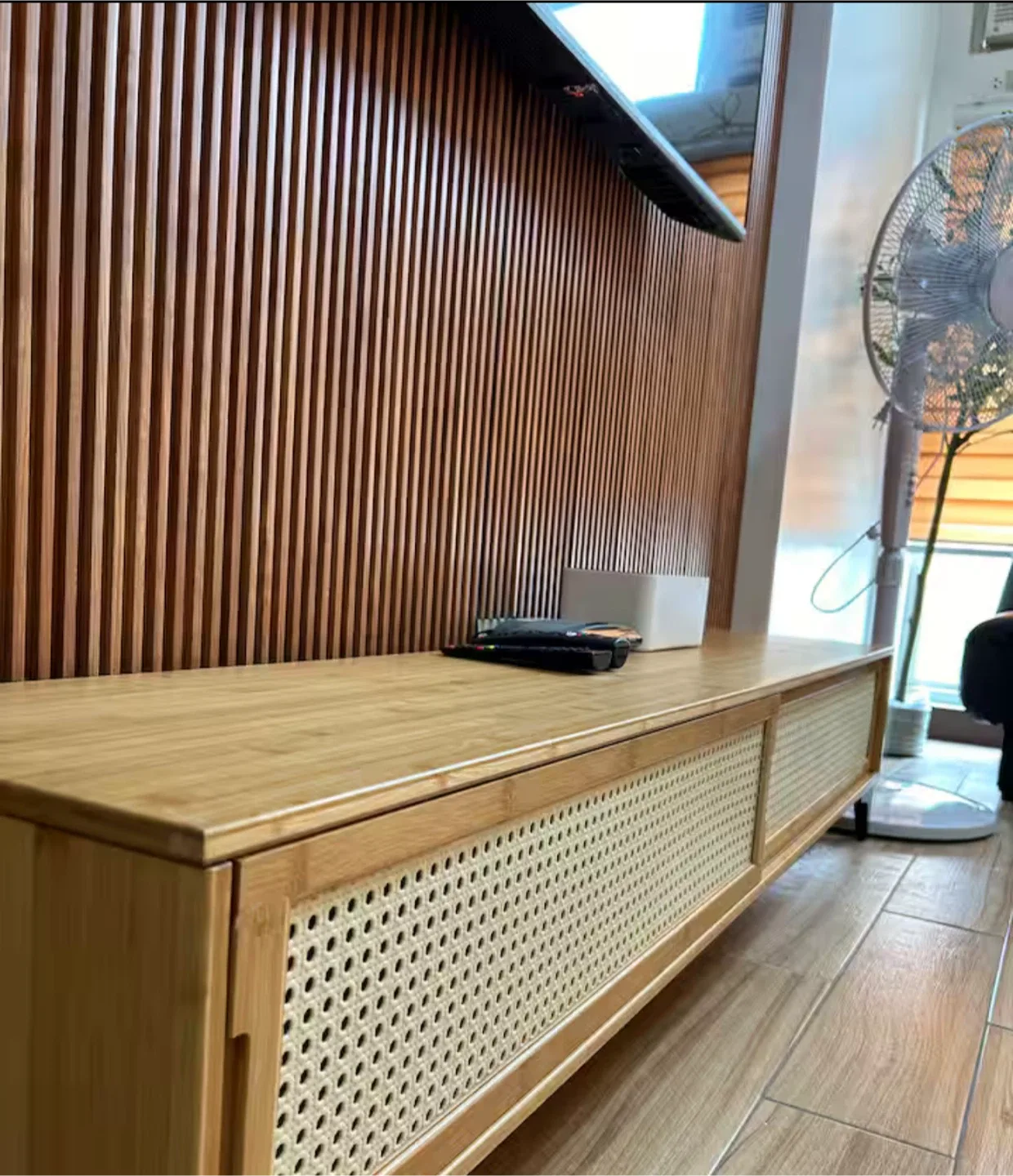 Wood Slat Wall Panel image indicator(2)