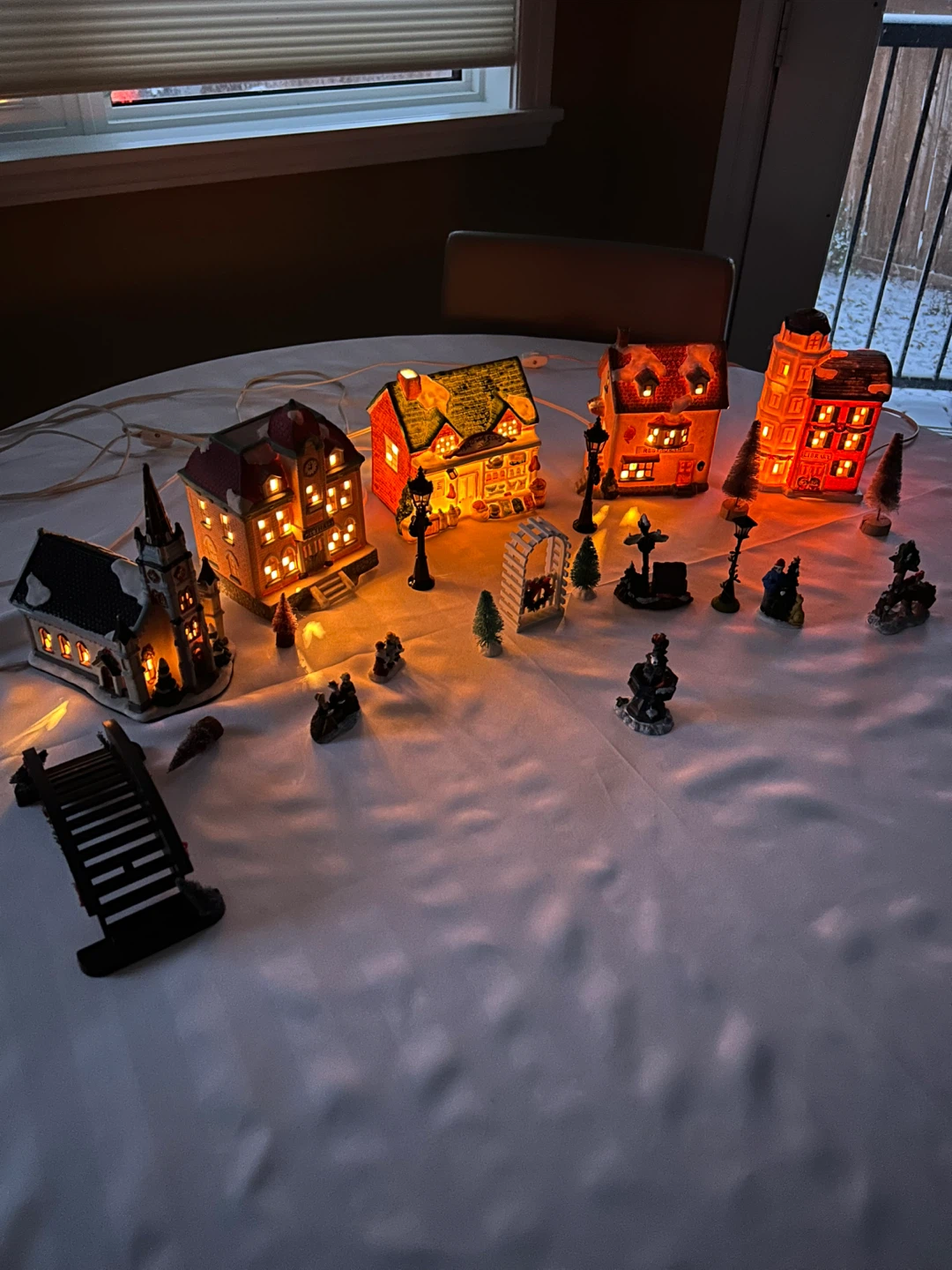 Vintage Ceramic Lighted Christmas Village Collection - photo 2
