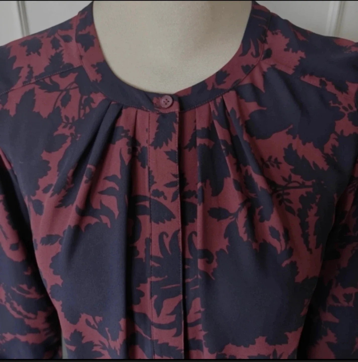 Ann Taylor Floral Print Blouse - Size M