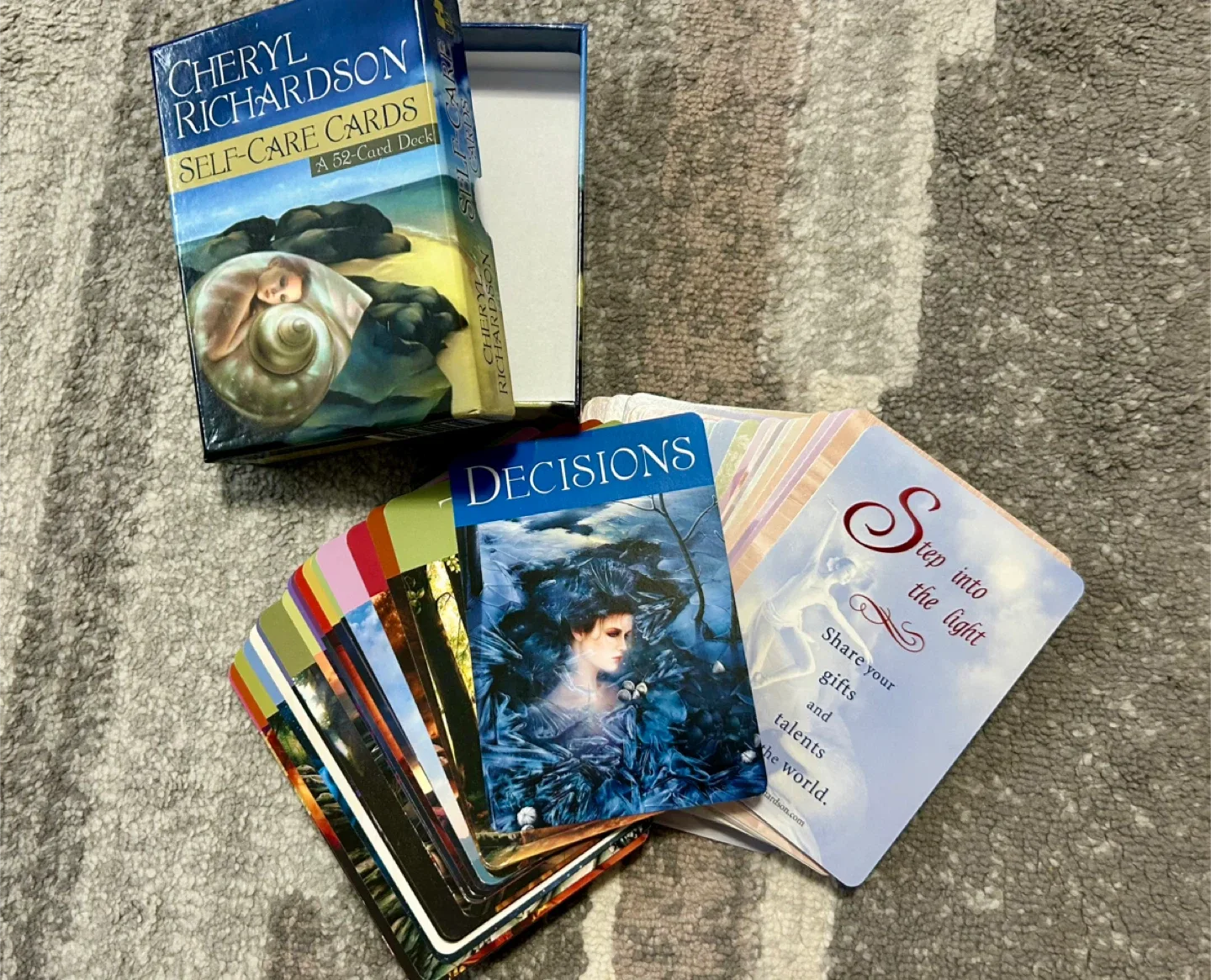 Cheryl Richardson Self-Care Cards - A 52-Card Deck image indicator(2)