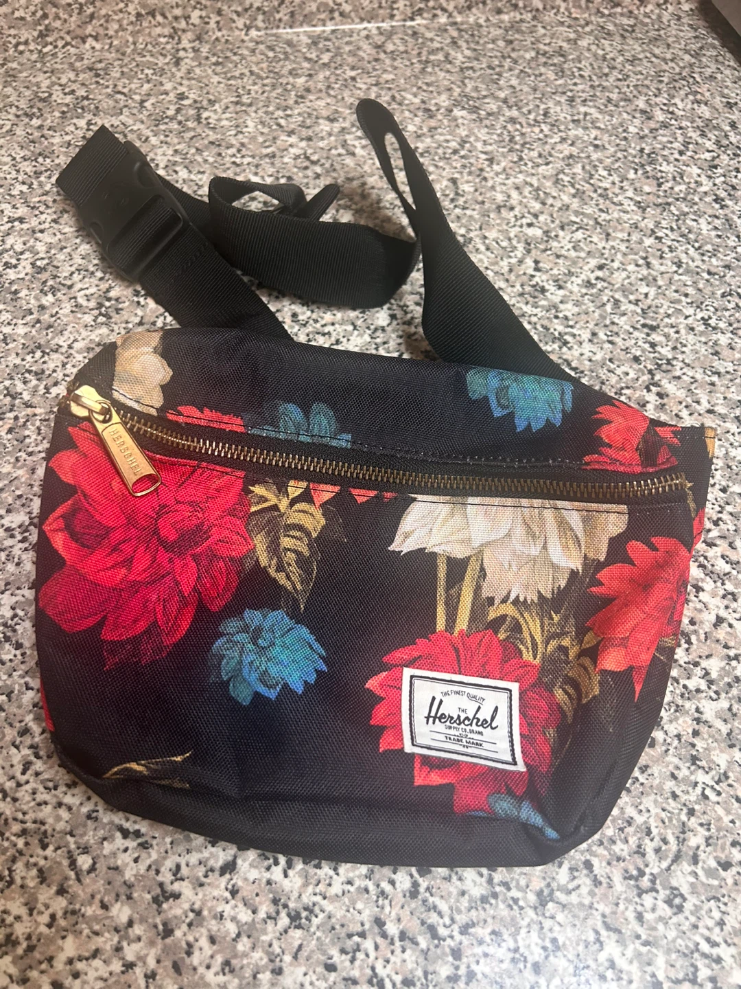 Herschel Fifteen Hip Pack, vintage floral black - photo 2