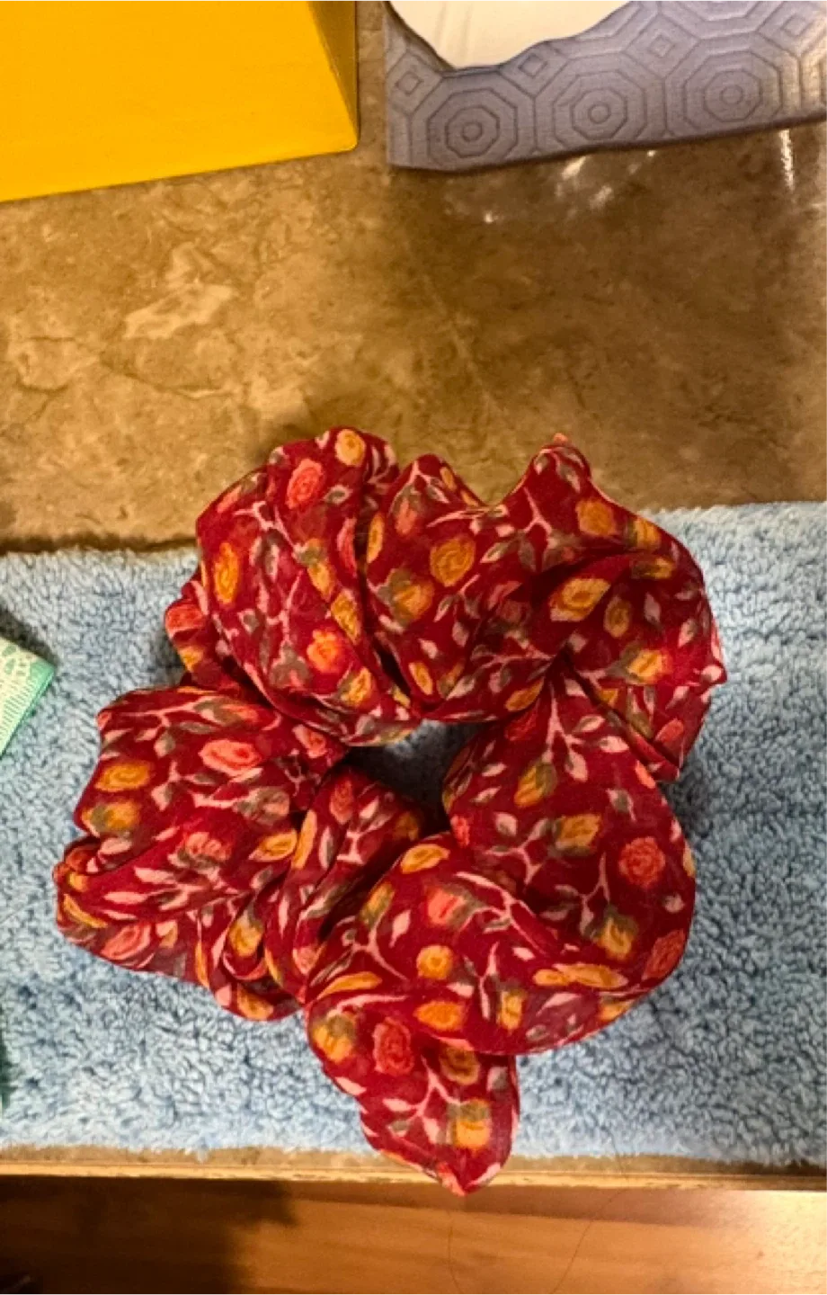 Floral Scrunchie - Red image indicator(4)
