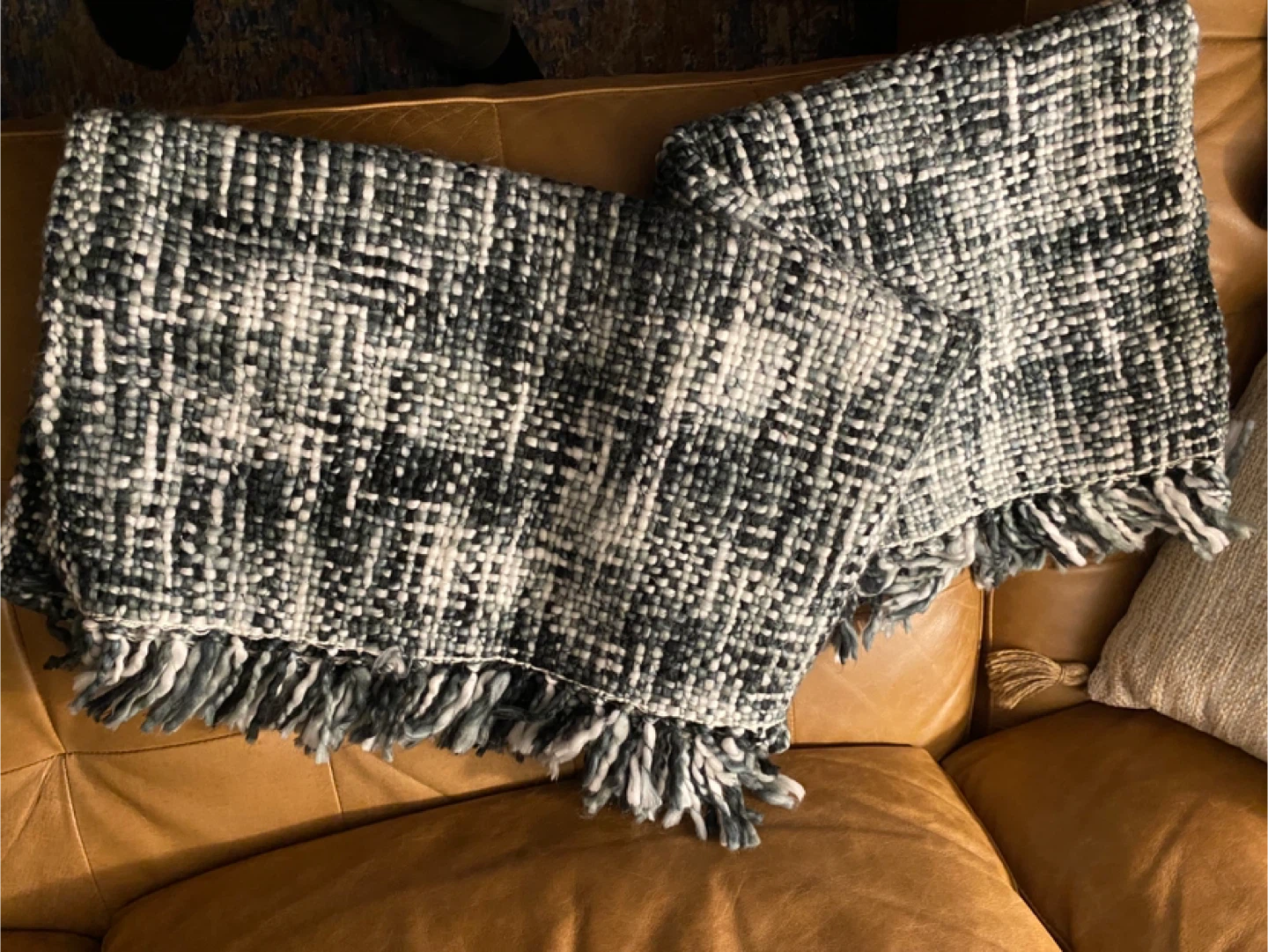 URBAN86 Black/Noir Throw Blanket 50x60