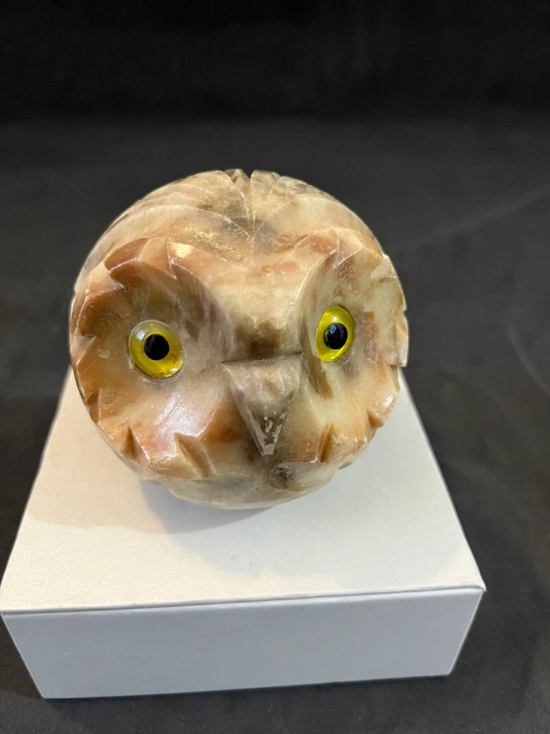 Genuine alabaster Hand Carved in Italy Owl  paperweight