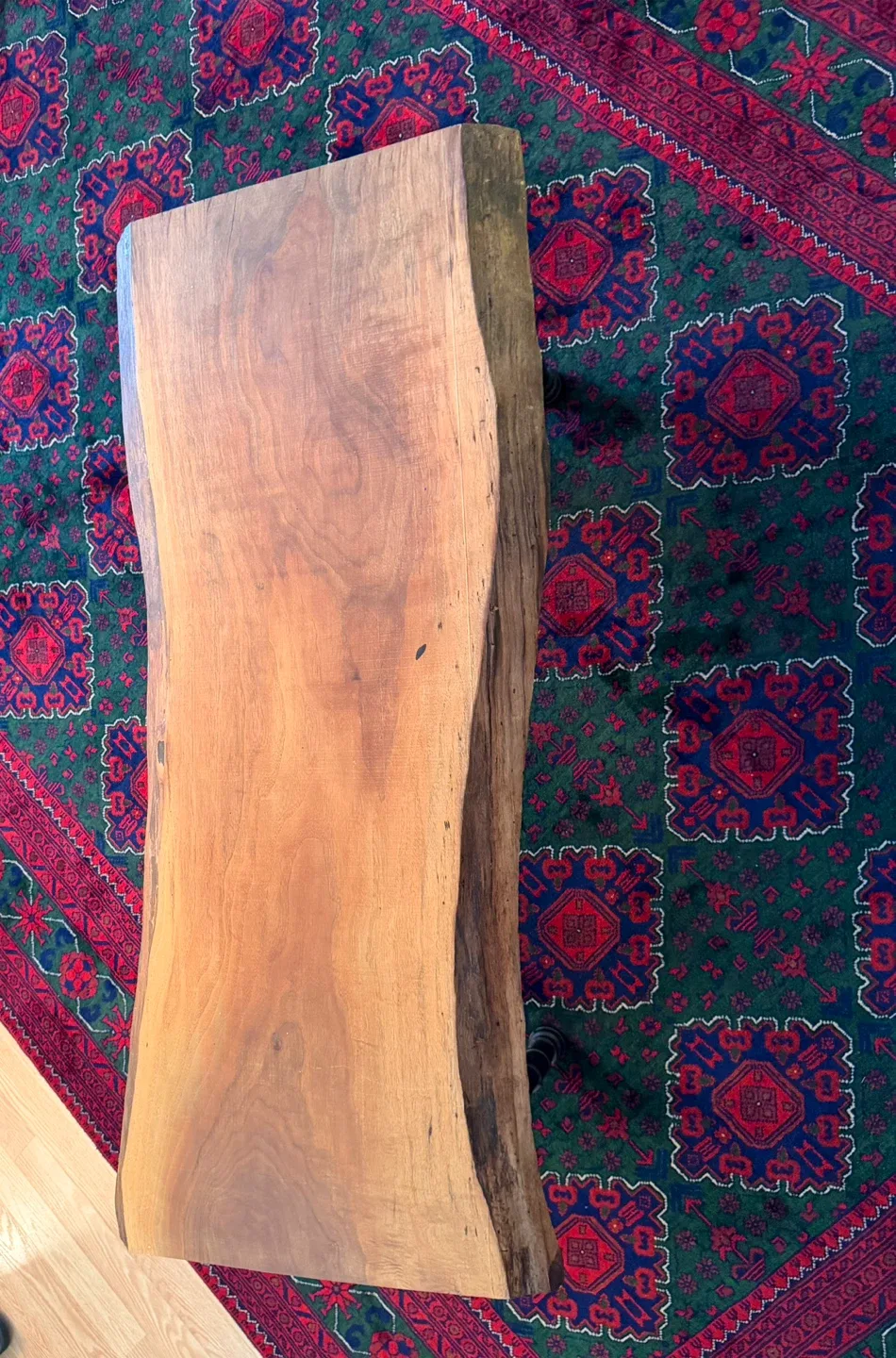 Live Edge walnut coffee table - 47.24 inch X 15.75 in h image indicator(5)