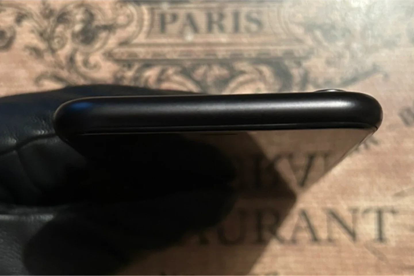 (87%) iPhone XR 64GB-Excellent Con+Accessories. image indicator(5)