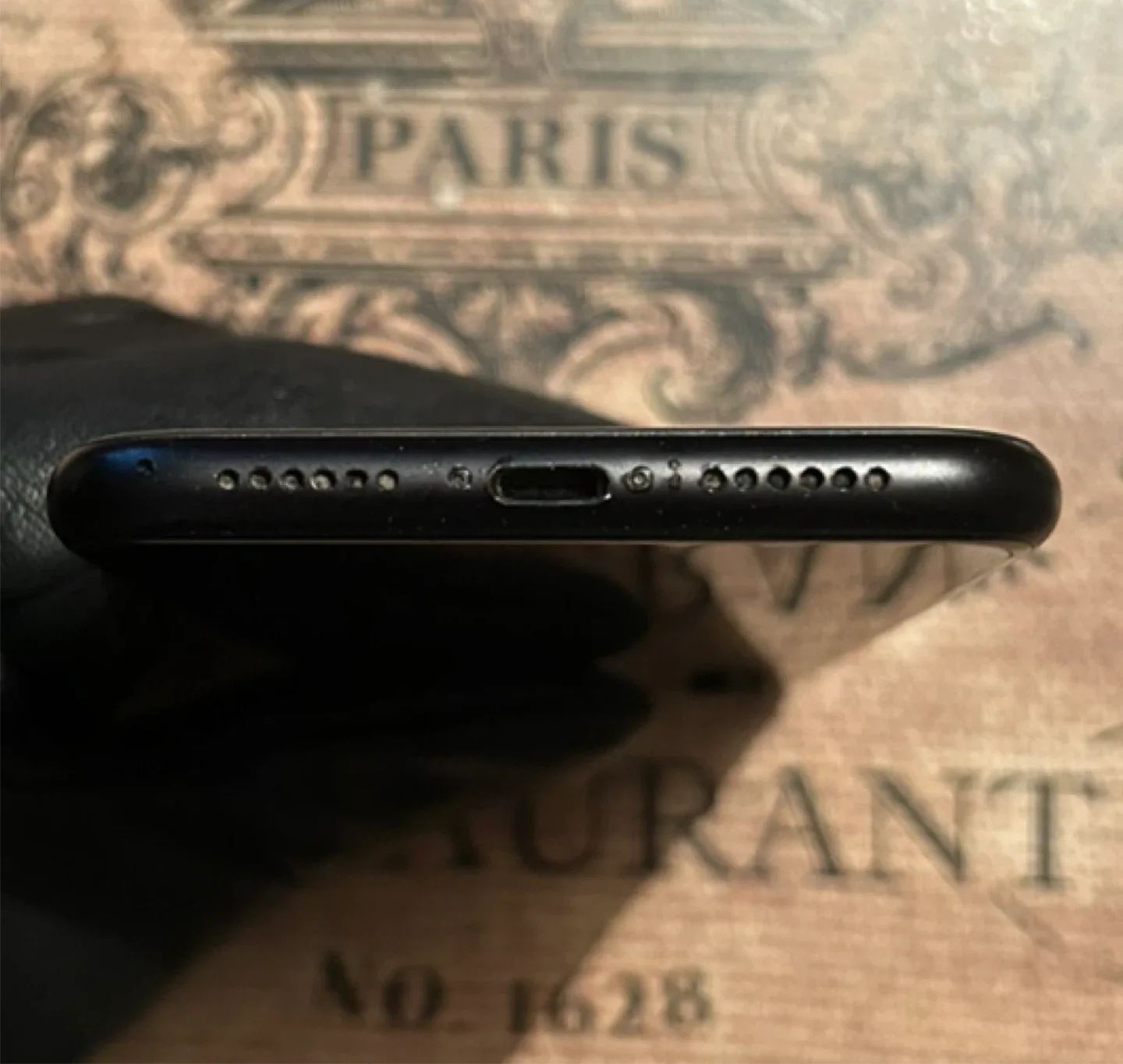 (87%) iPhone XR 64GB-Excellent Con+Accessories. image indicator(7)