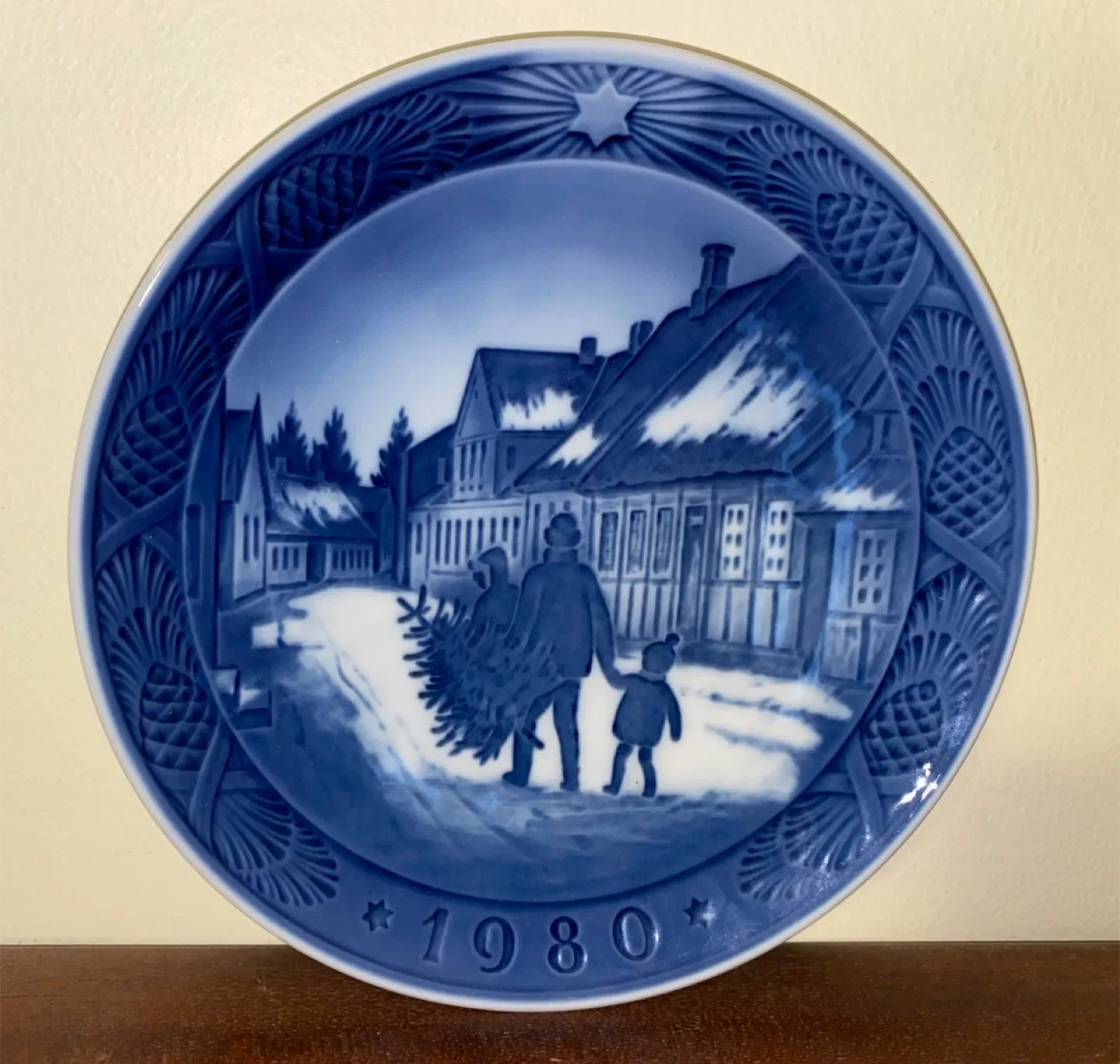 Christmas Plate (1980)