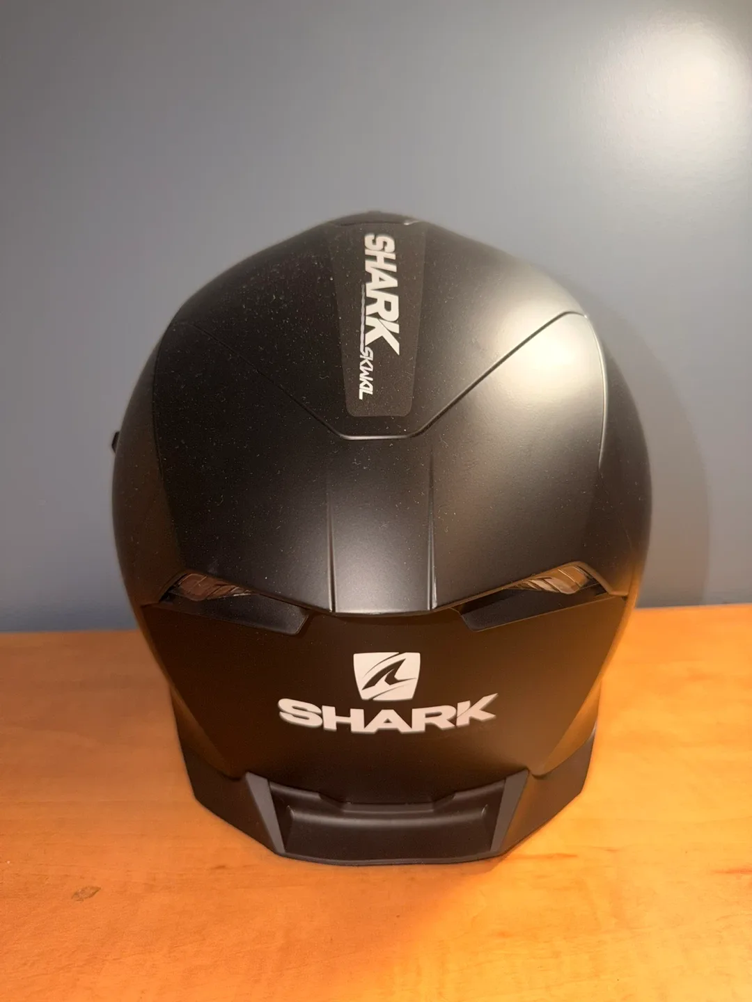 Shark Black Motorcycle Helmet (LED LIGHTS) - M image indicator(4)