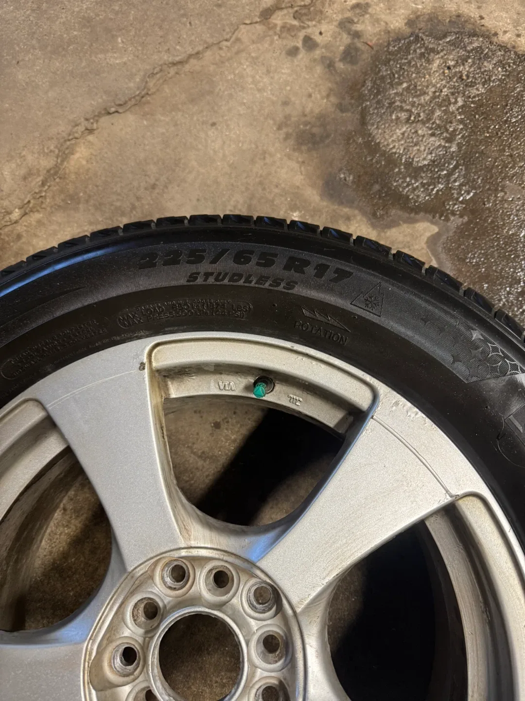 Michelin Latitude X-Ice Winter Tires 225/65R17