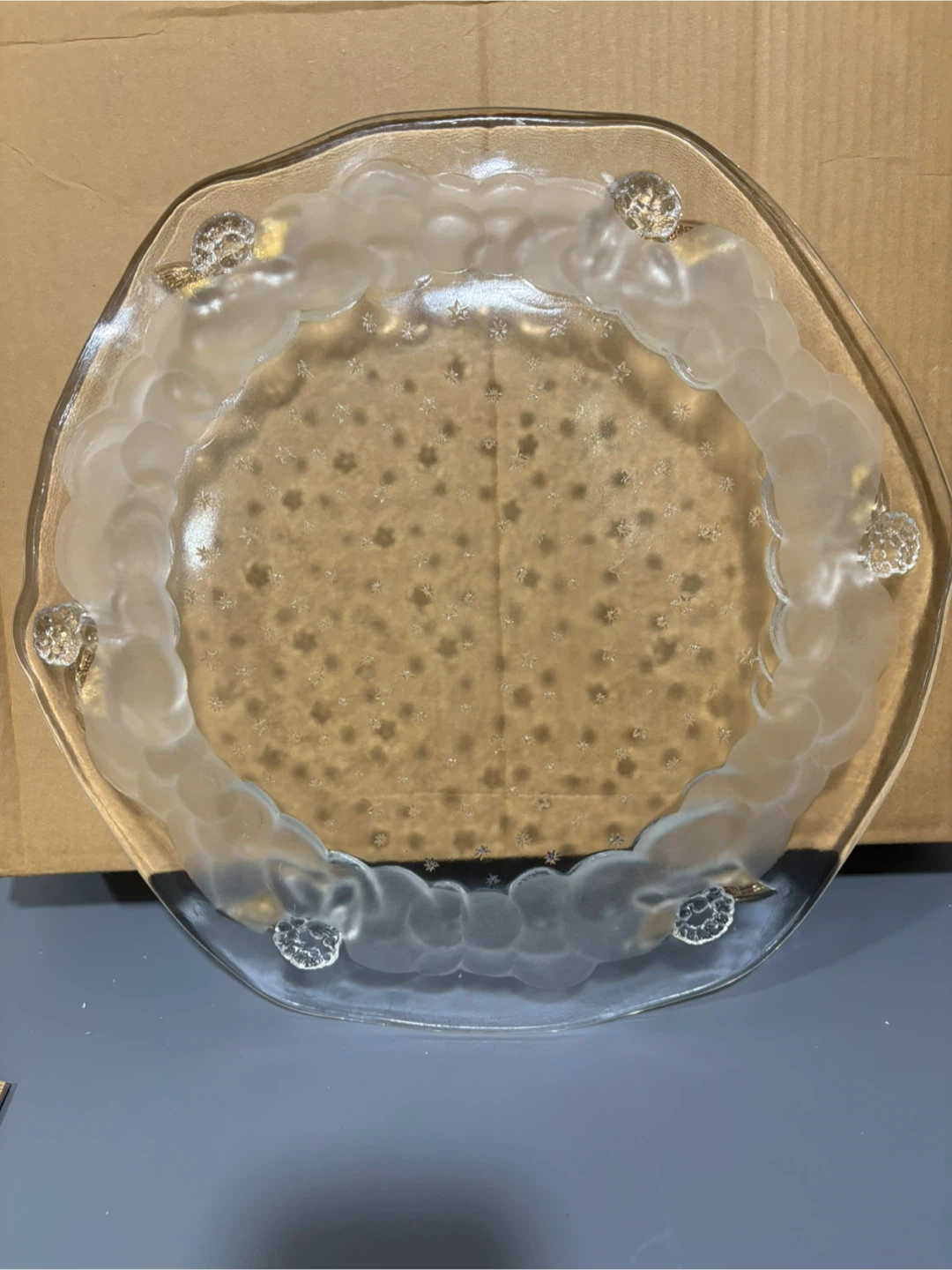Vintage Glass Serving Platter with Angel Design - photo 3