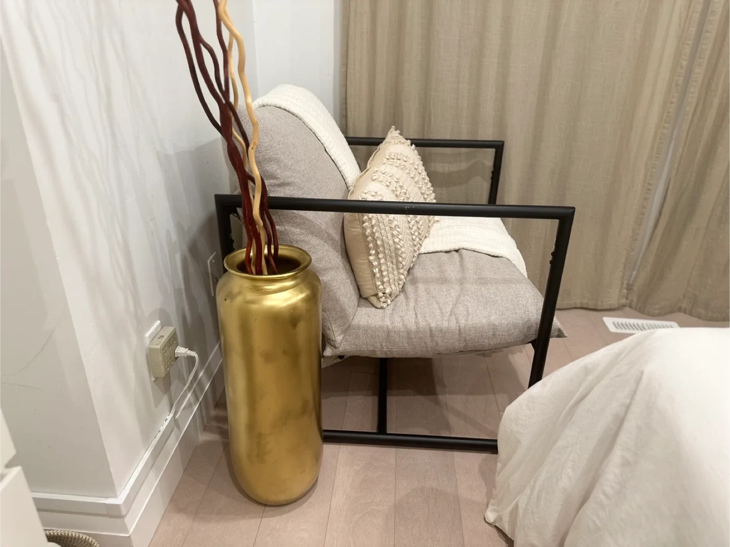 Zinus Aidan Sling Accent Chair - Oatmeal image indicator(2)