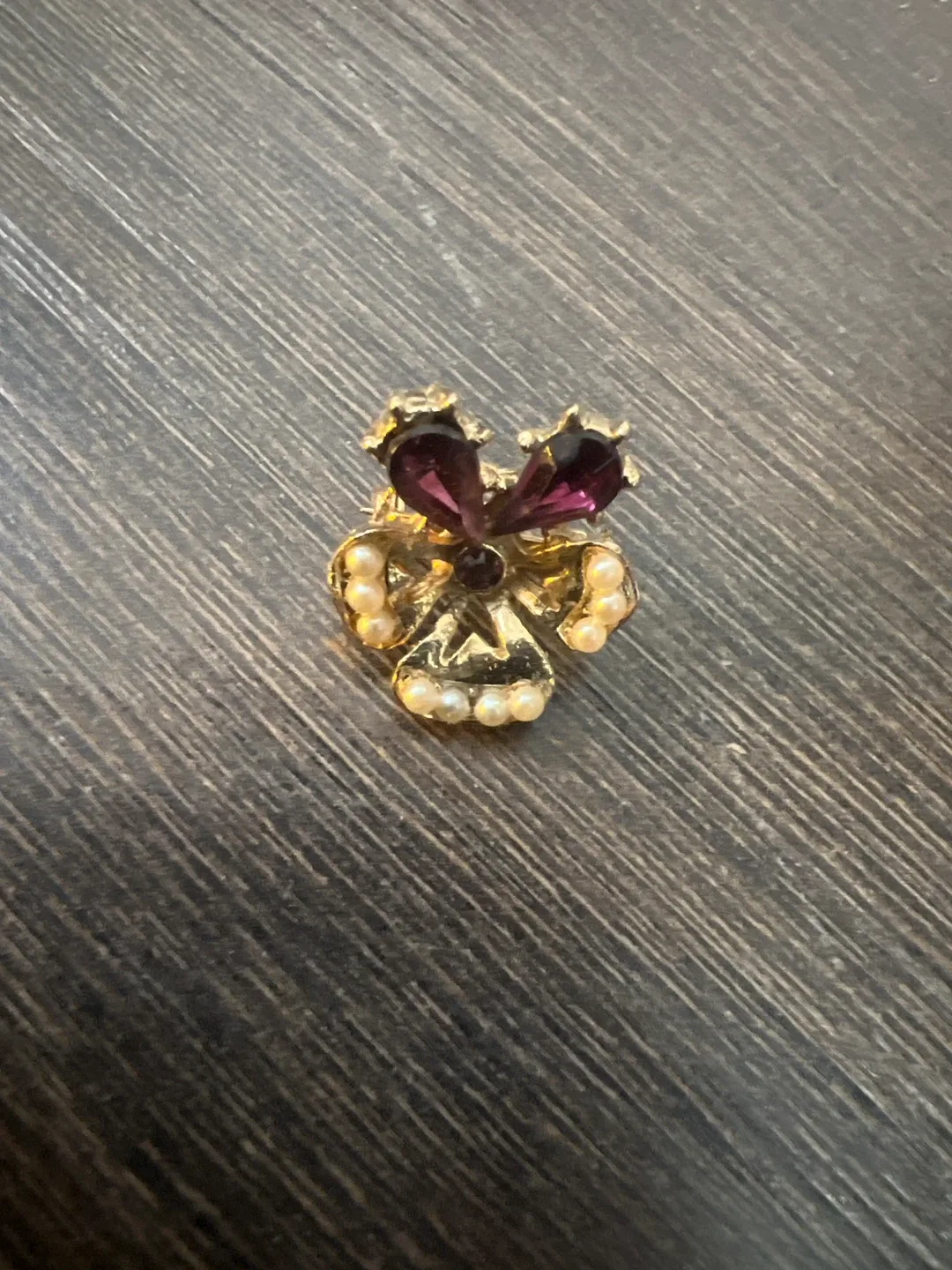 Vintage Gold Tone Flower Brooch Pin