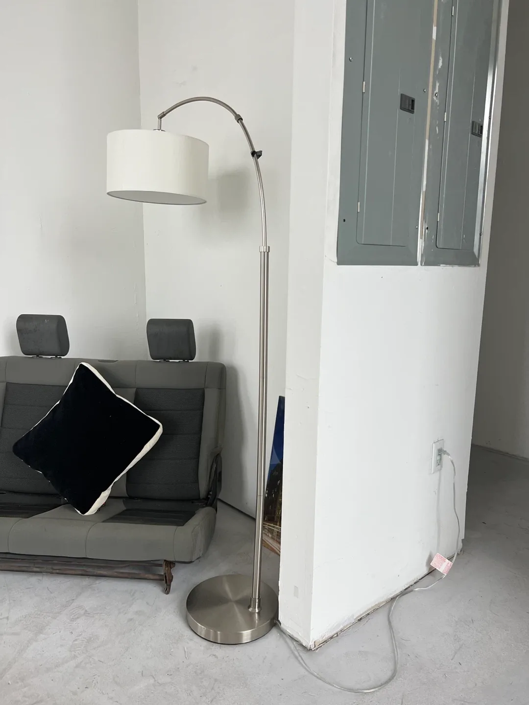 Arc Floor Lamp - Silver Finish, White Shade image indicator(2)