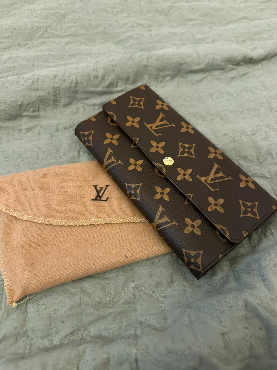 Louis Vuitton Wallet