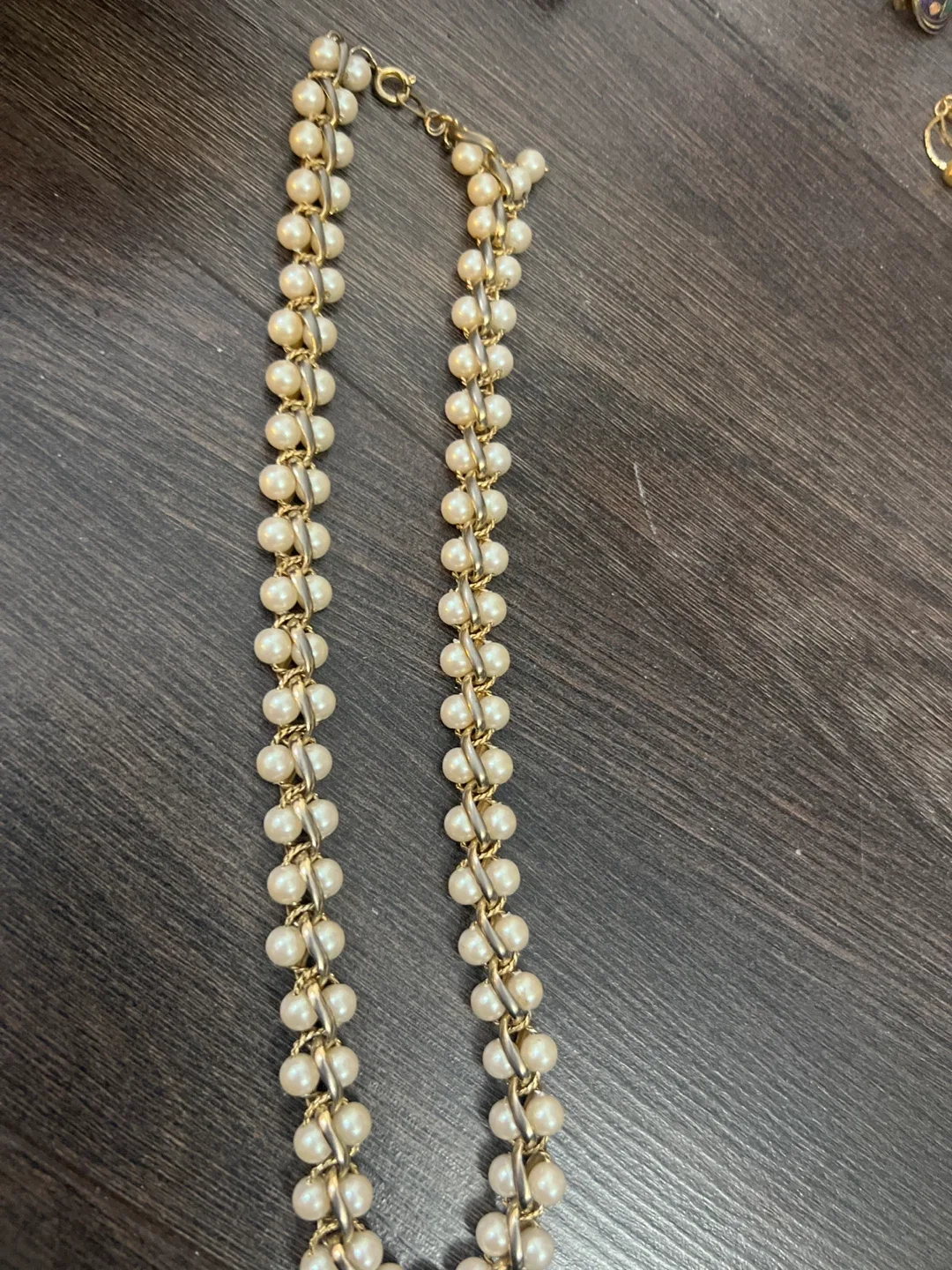 Pearl & Gold-tone Chain Necklace