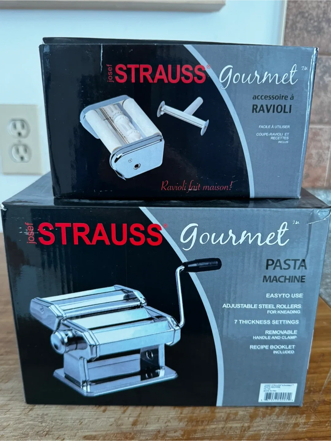 Josef Strauss Gourmet Pasta & Ravioli Machine - New! image indicator(2)