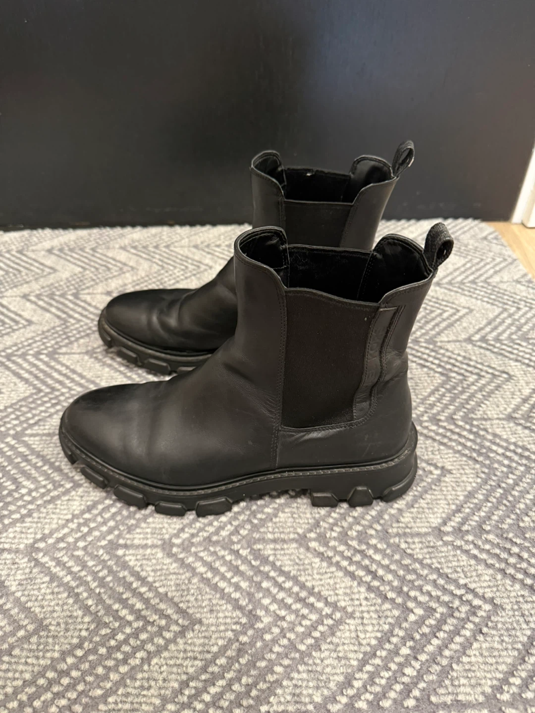 Michael Kors Leather Boots - photo 3
