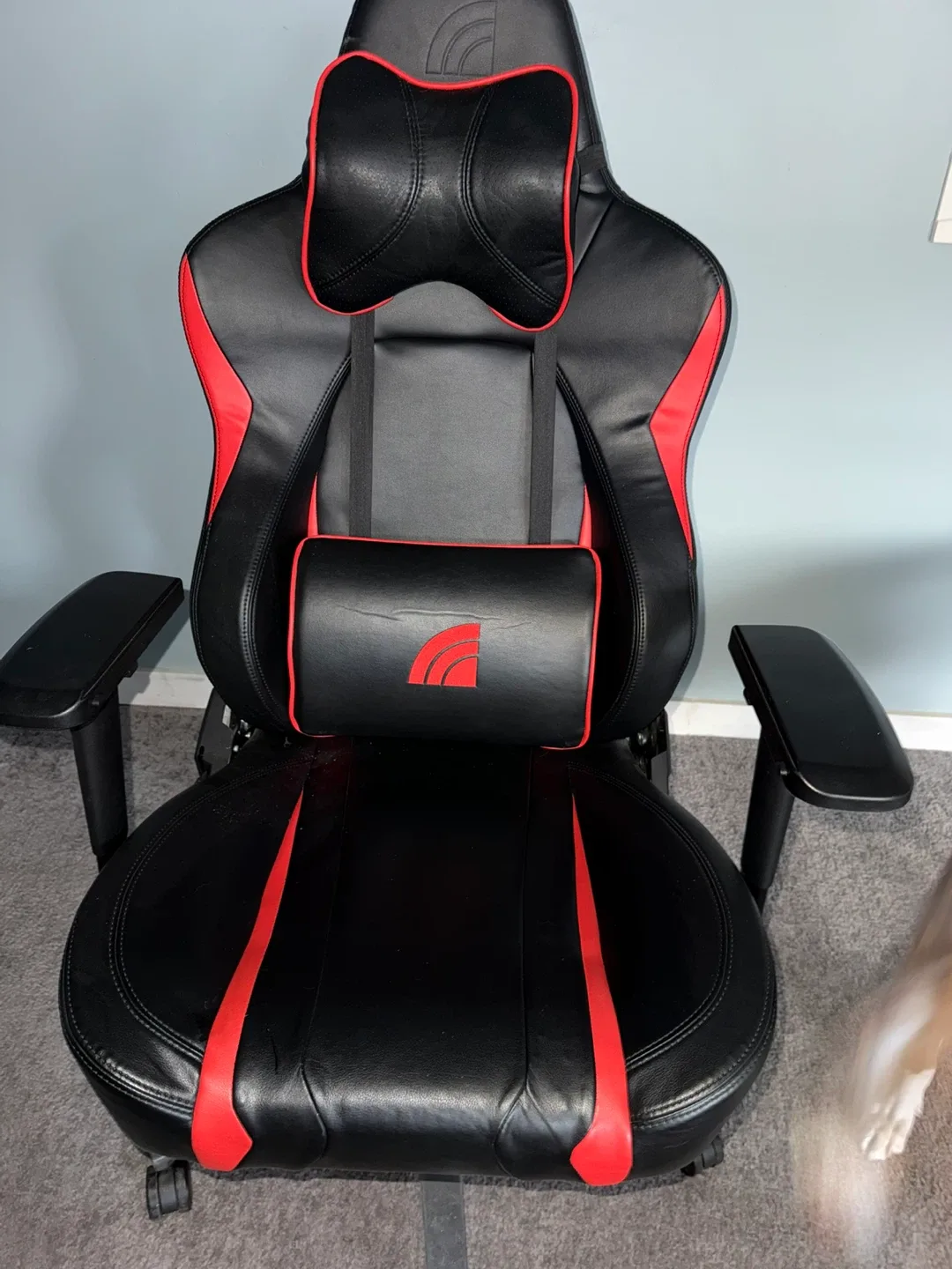 Gaming Chair - Black and Red image indicator(4)