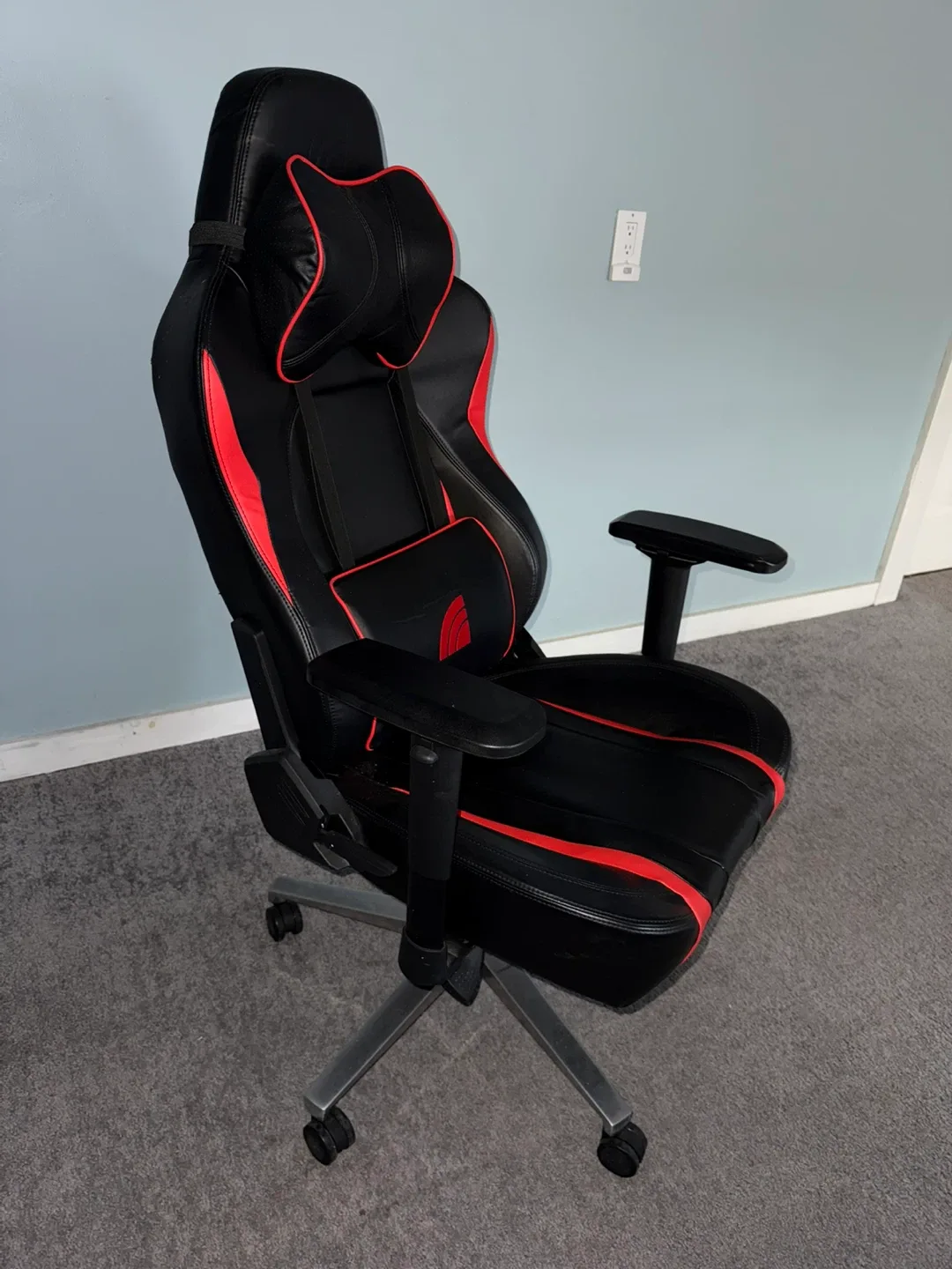 Gaming Chair - Black and Red image indicator(2)