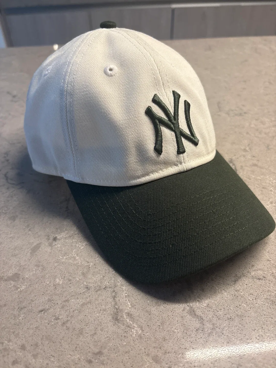 New Era NY Yankees 9TWENTY Cap - White/Green