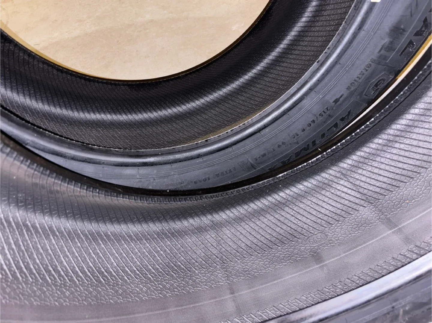 BRAND NEW- General Tire Altimax Arctic 12 215/60 R16 XL image indicator(4)