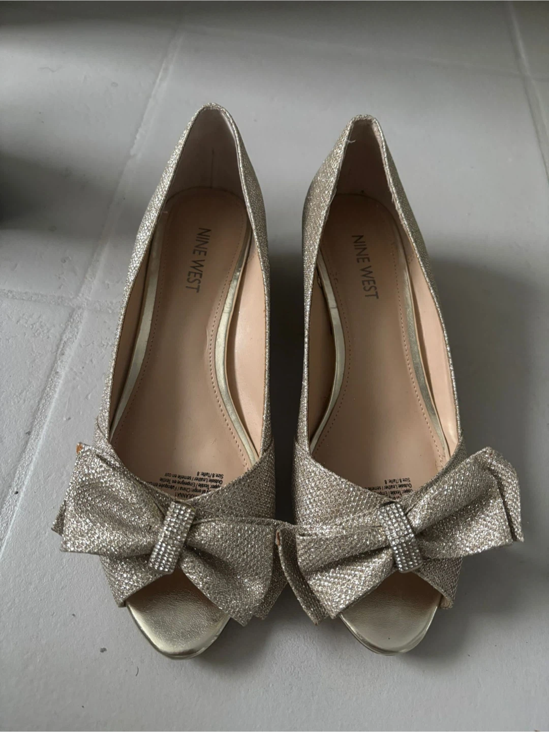 Nine West Gold Glitter Heels - Size 8M