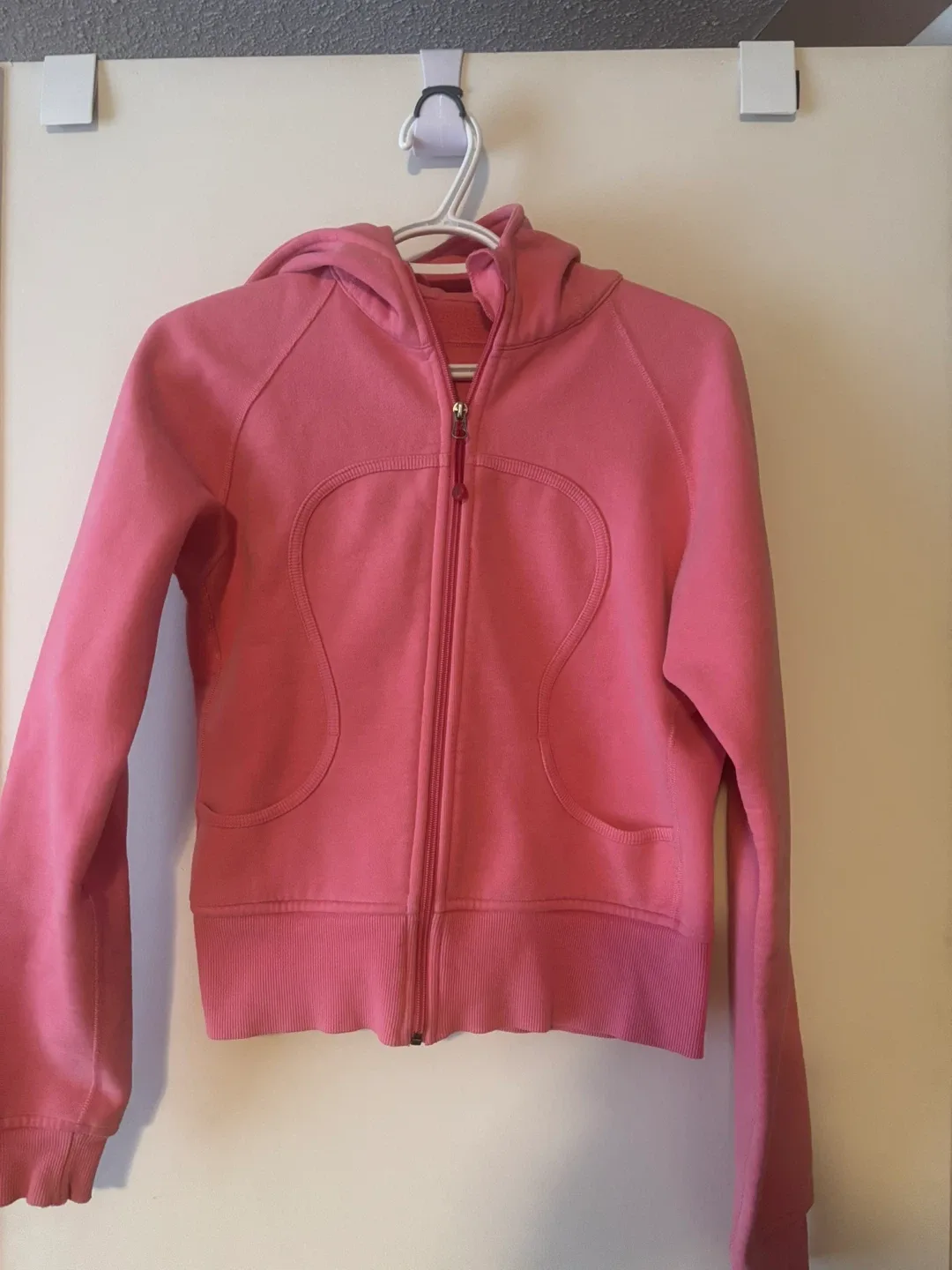 Lululemon Scuba Hoodie Pink