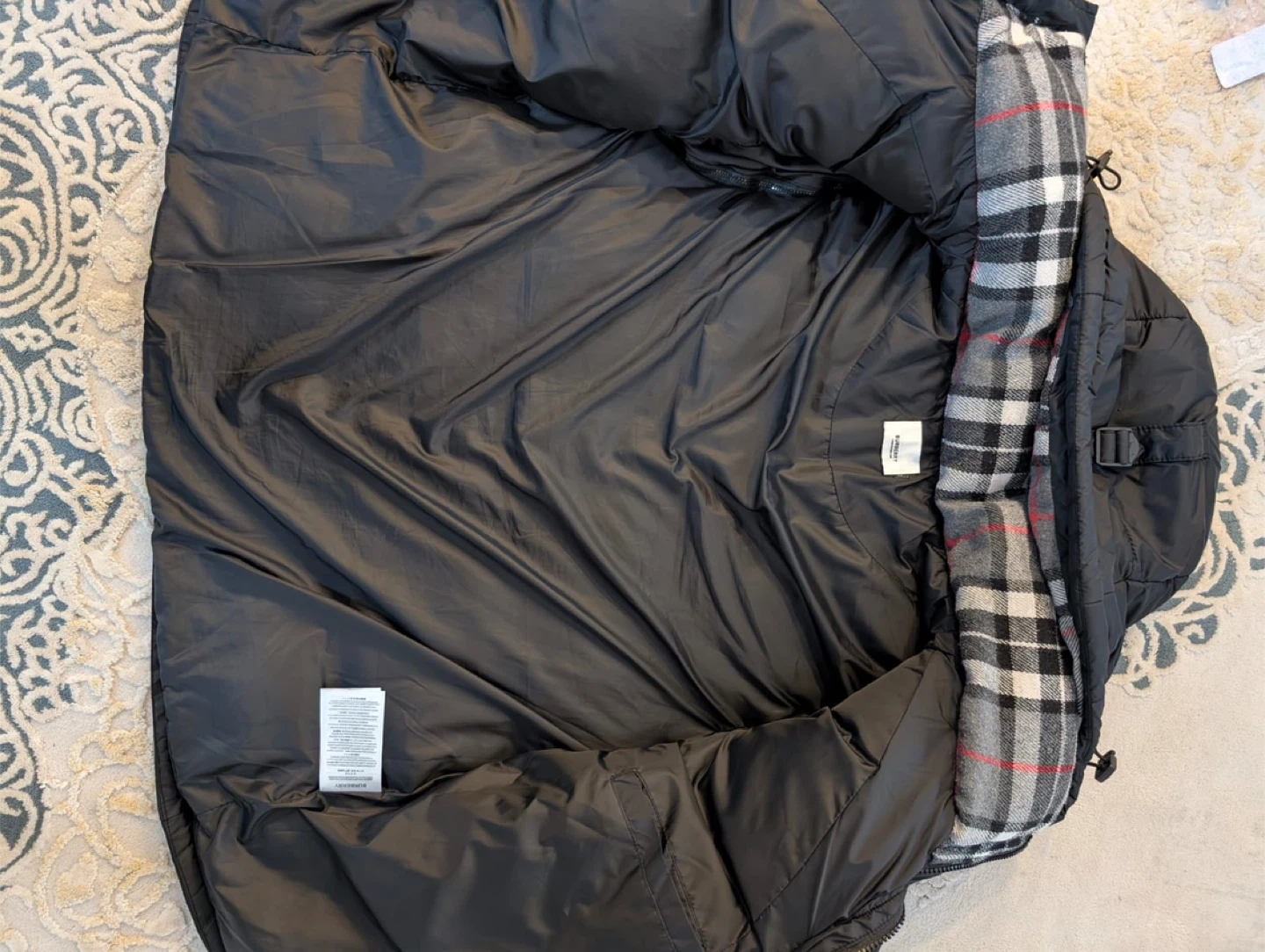 Burberry Black Puffer Jacket - photo 2