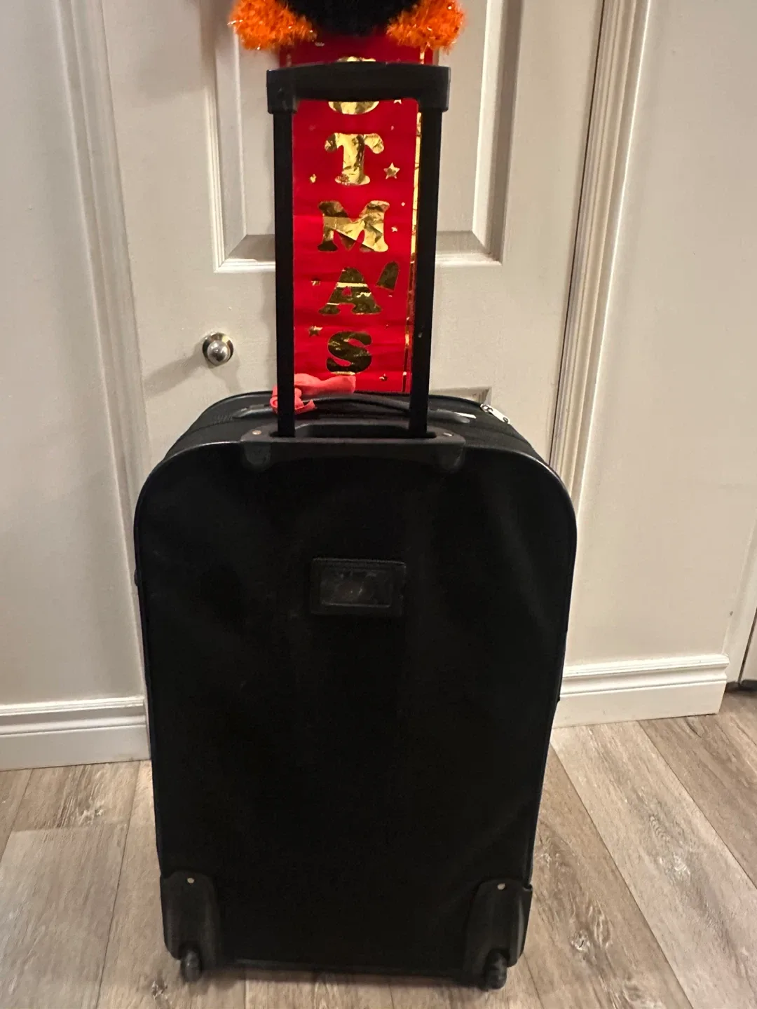 Black Rolling Suitcase image indicator(2)