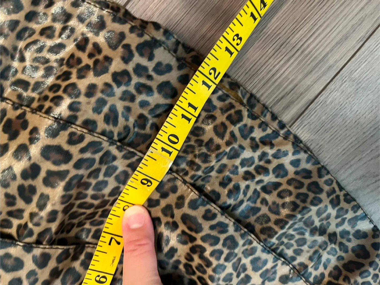 Leopard Print Ruffle Mini Skirt - Size S/M image indicator(5)