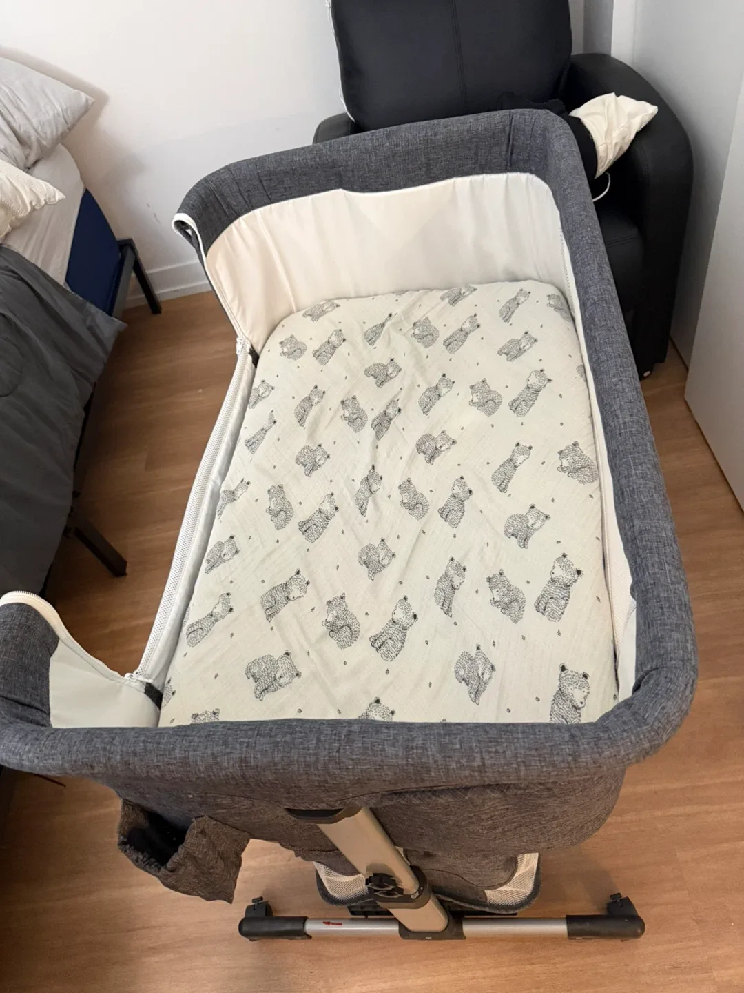 Grey Baby Bassinet