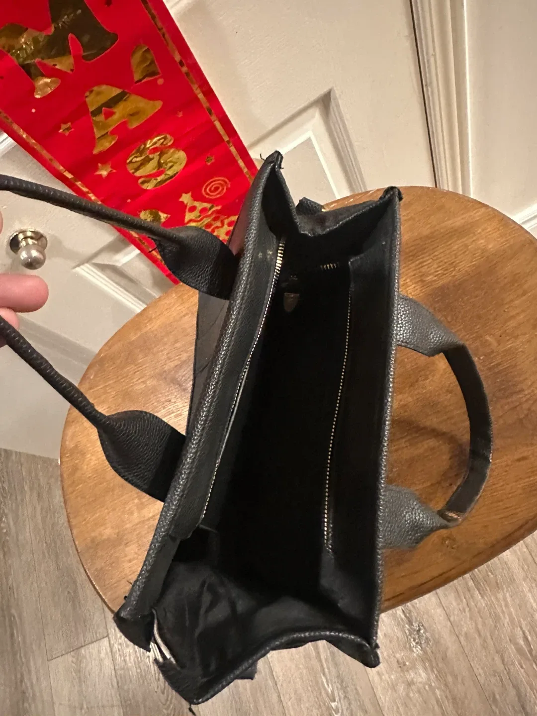 Marc Jacobs The Tote Bag - Black image indicator(3)